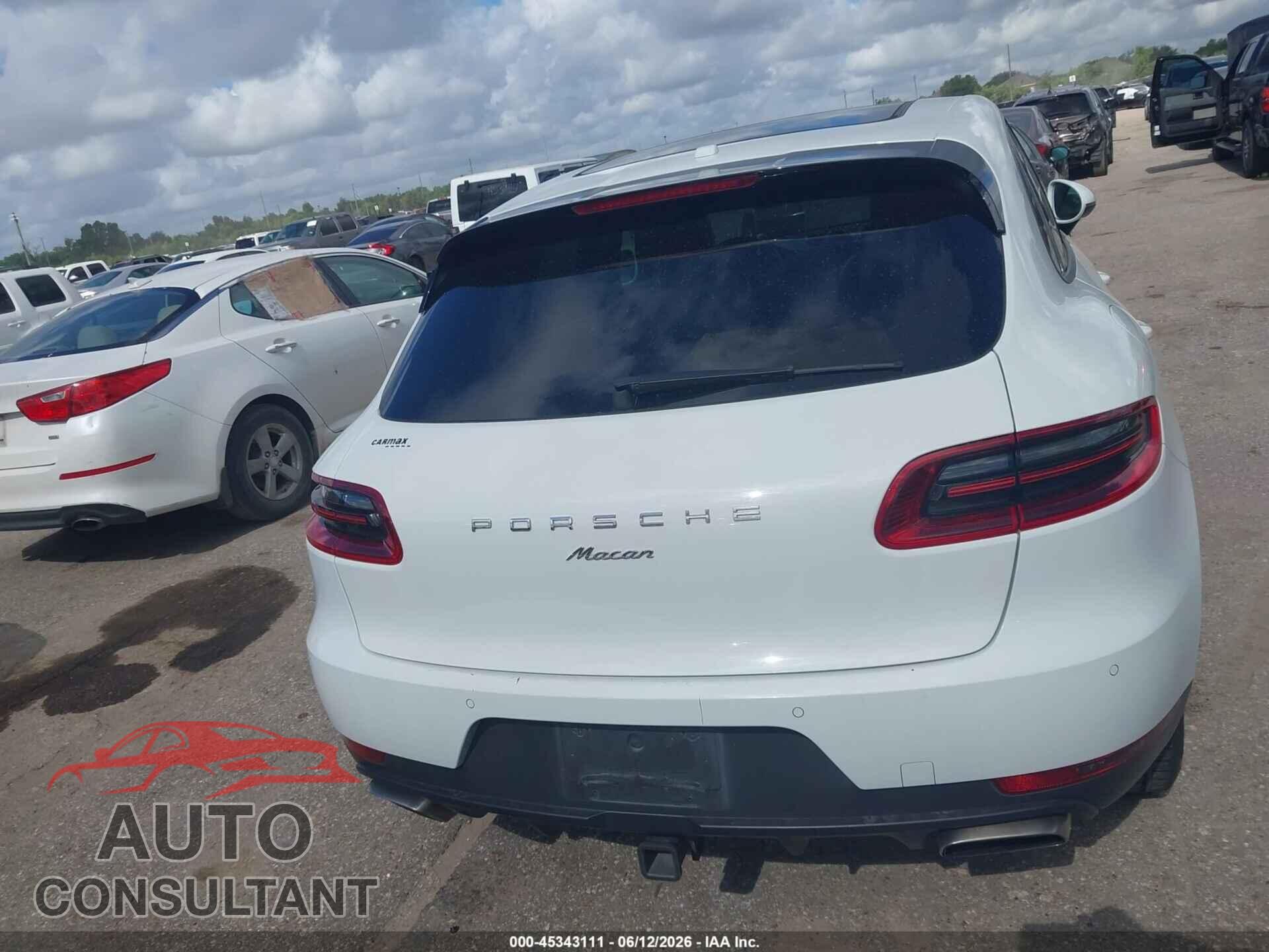PORSCHE MACAN 2017 - WP1AA2A58HLB00573