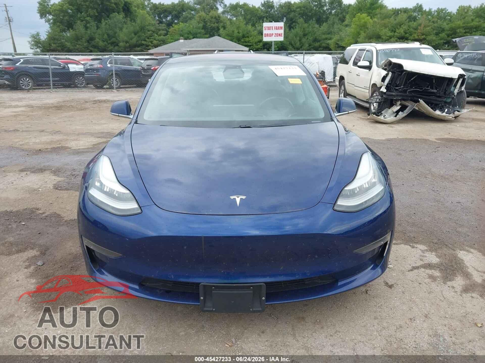 TESLA MODEL 3 2018 - 5YJ3E1EA8JF124994