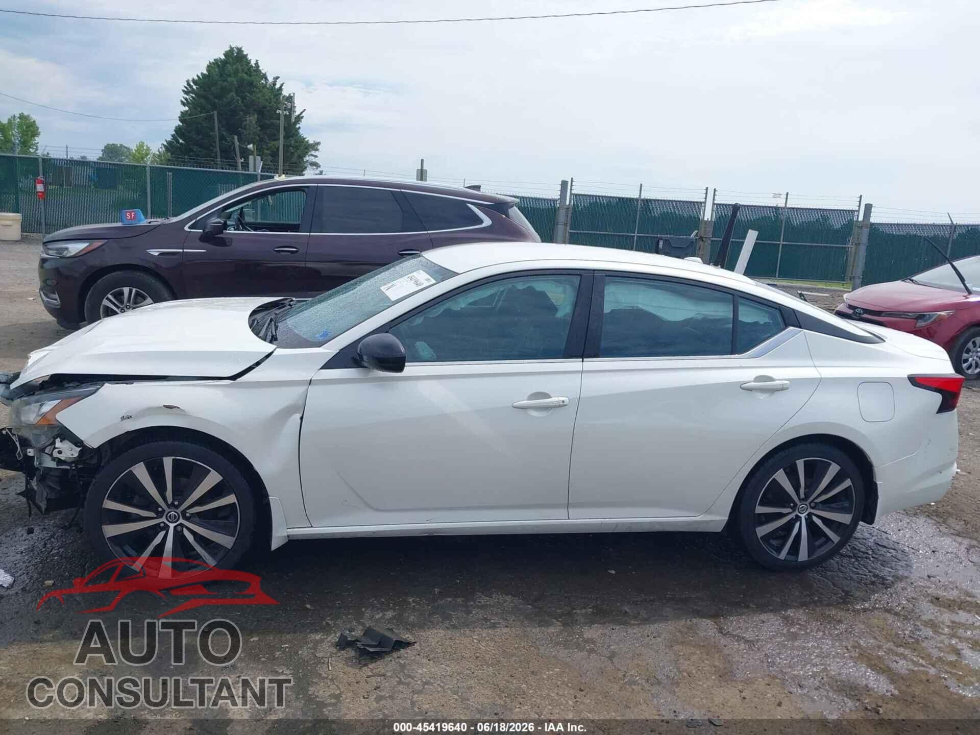 NISSAN ALTIMA 2019 - 1N4BL4CV0KC167805