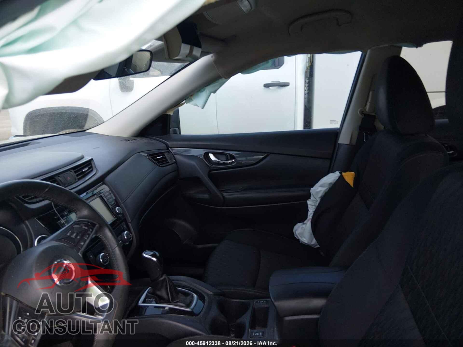 NISSAN ROGUE 2018 - KNMAT2MT3JP552984