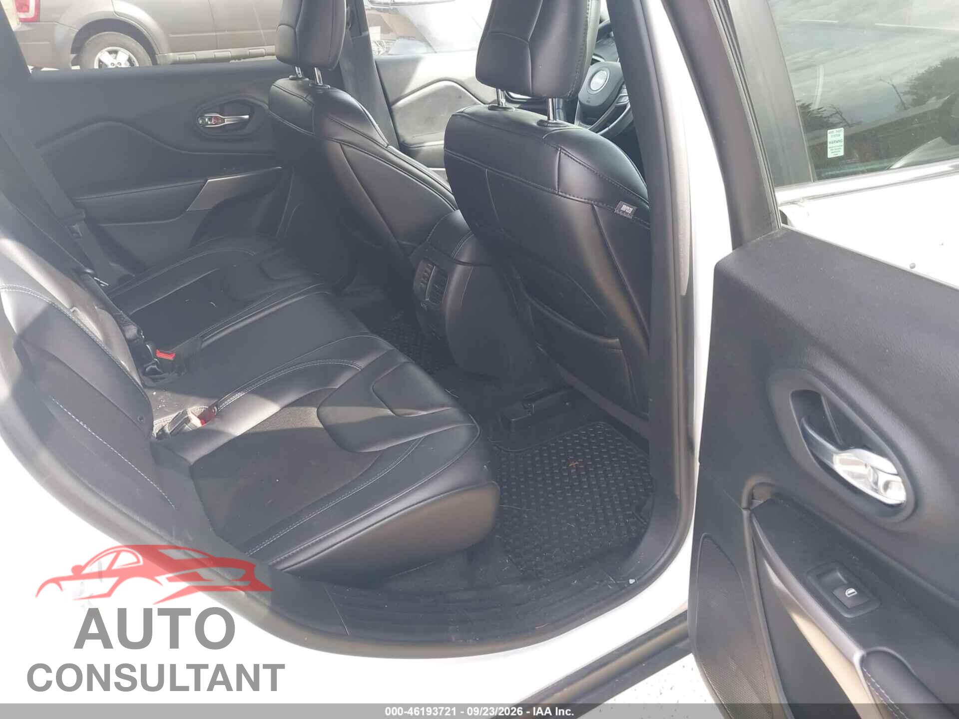 JEEP CHEROKEE 2019 - 1C4PJMLB2KD442418