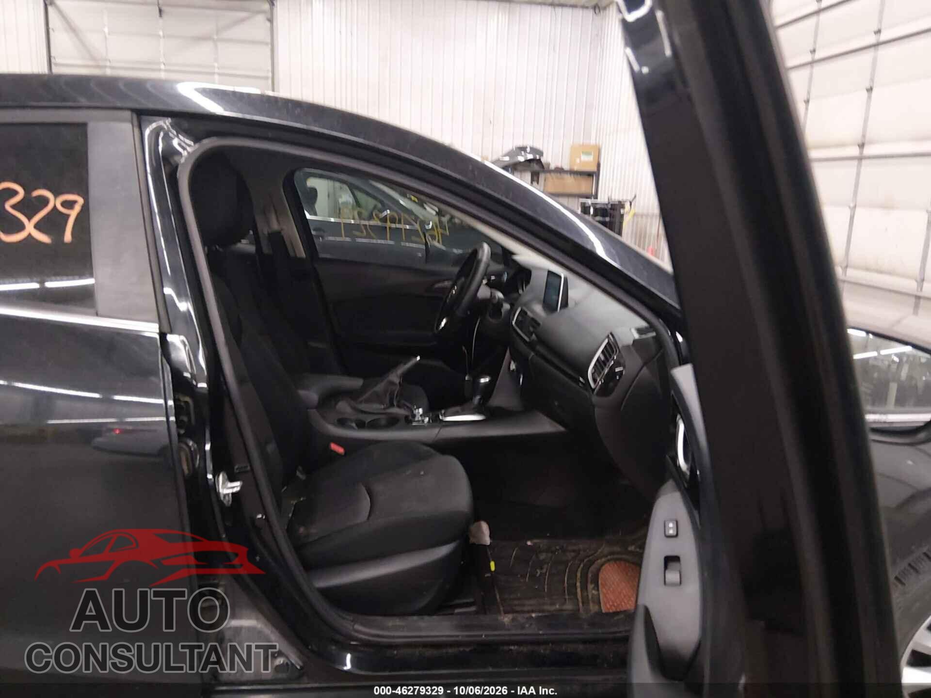 MAZDA MAZDA3 2015 - 3MZBM1V70FM181371