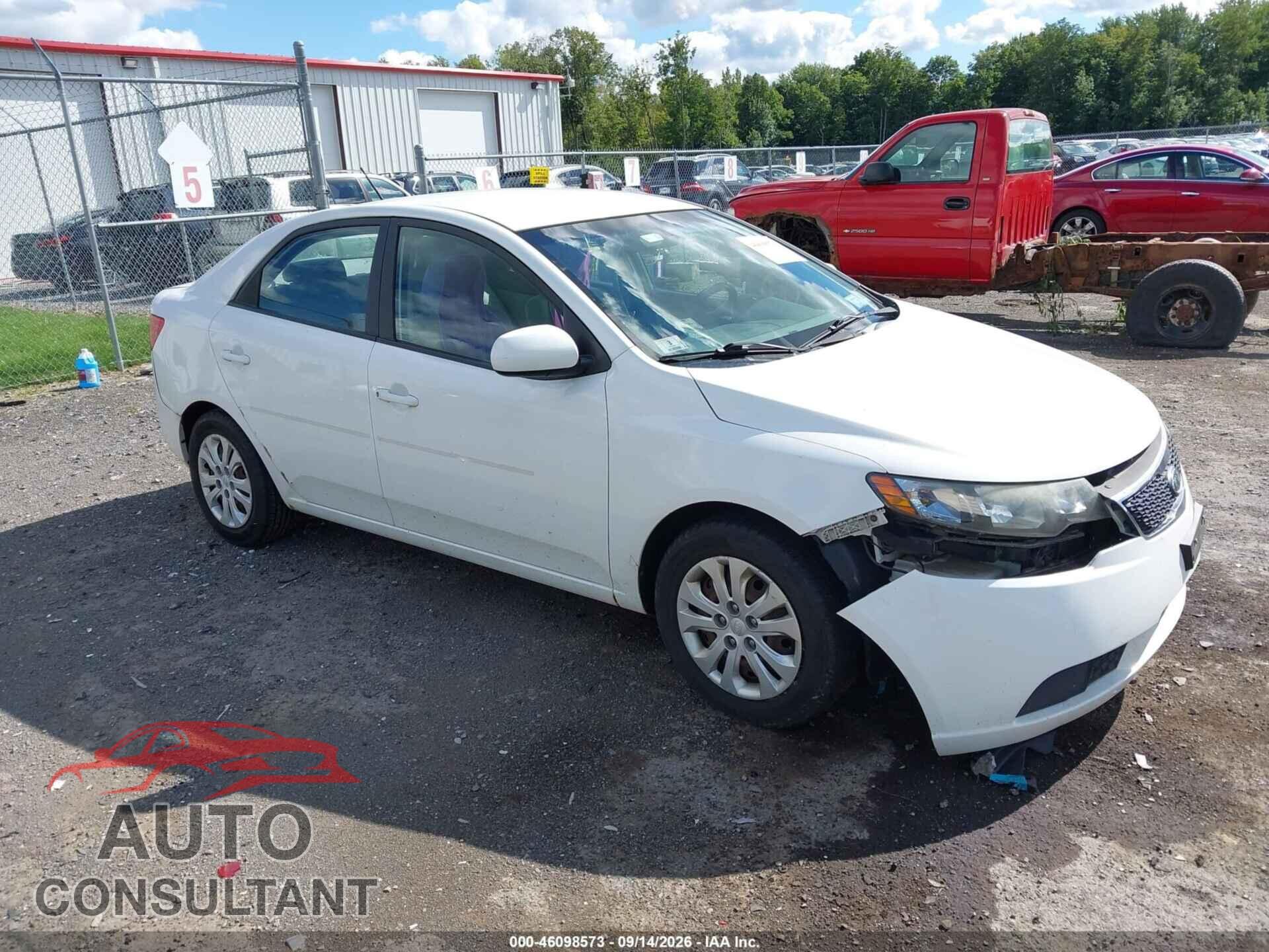 KIA FORTE 2011 - KNAFT4A28B5888301