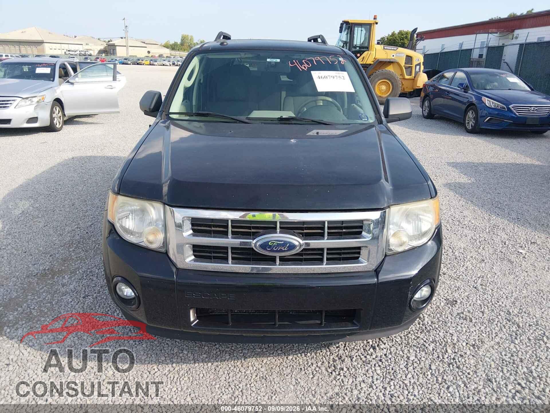 FORD ESCAPE 2010 - 1FMCU9DG3AKA30902
