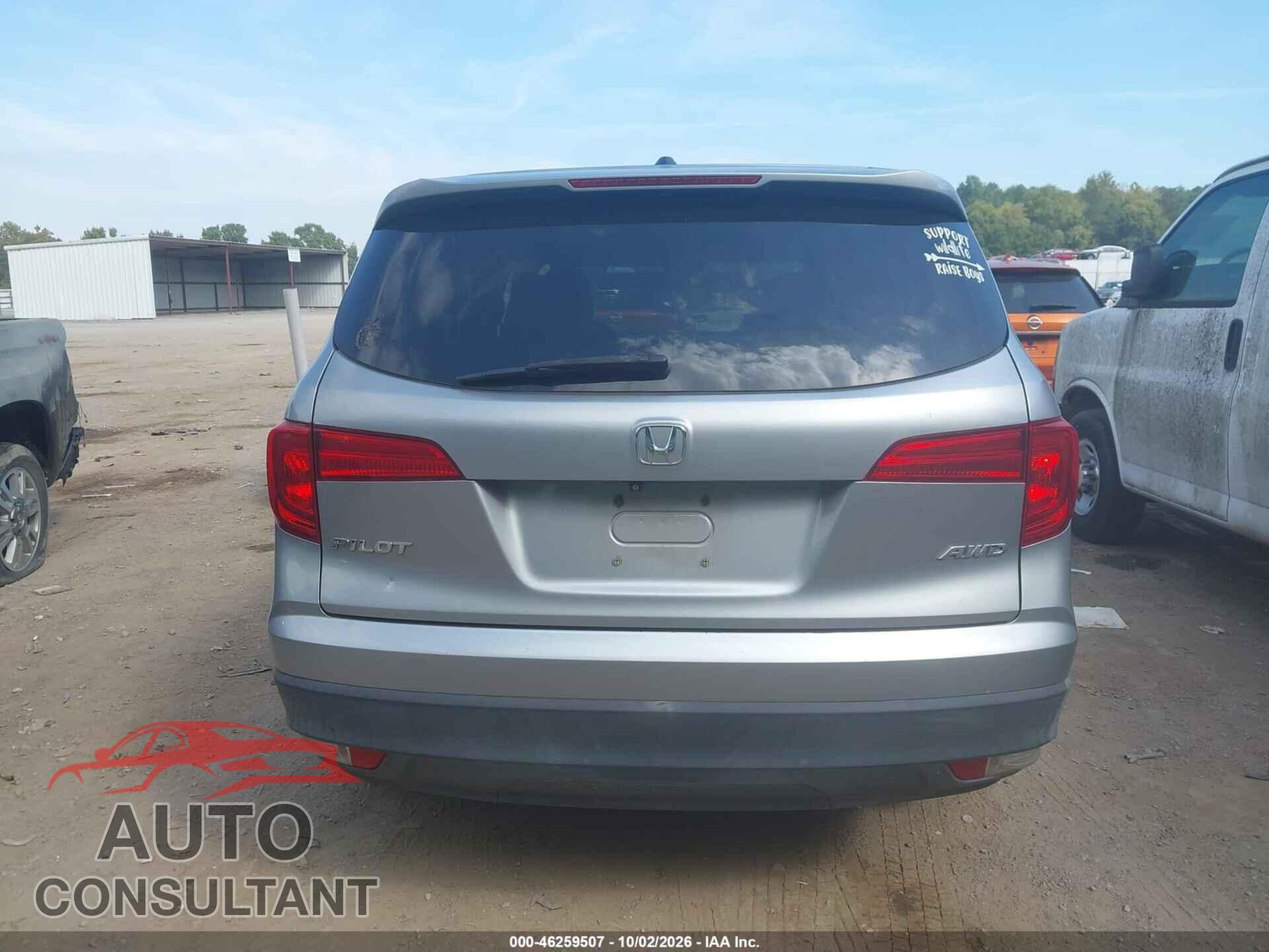 HONDA PILOT 2017 - 5FNYF6H61HB053302