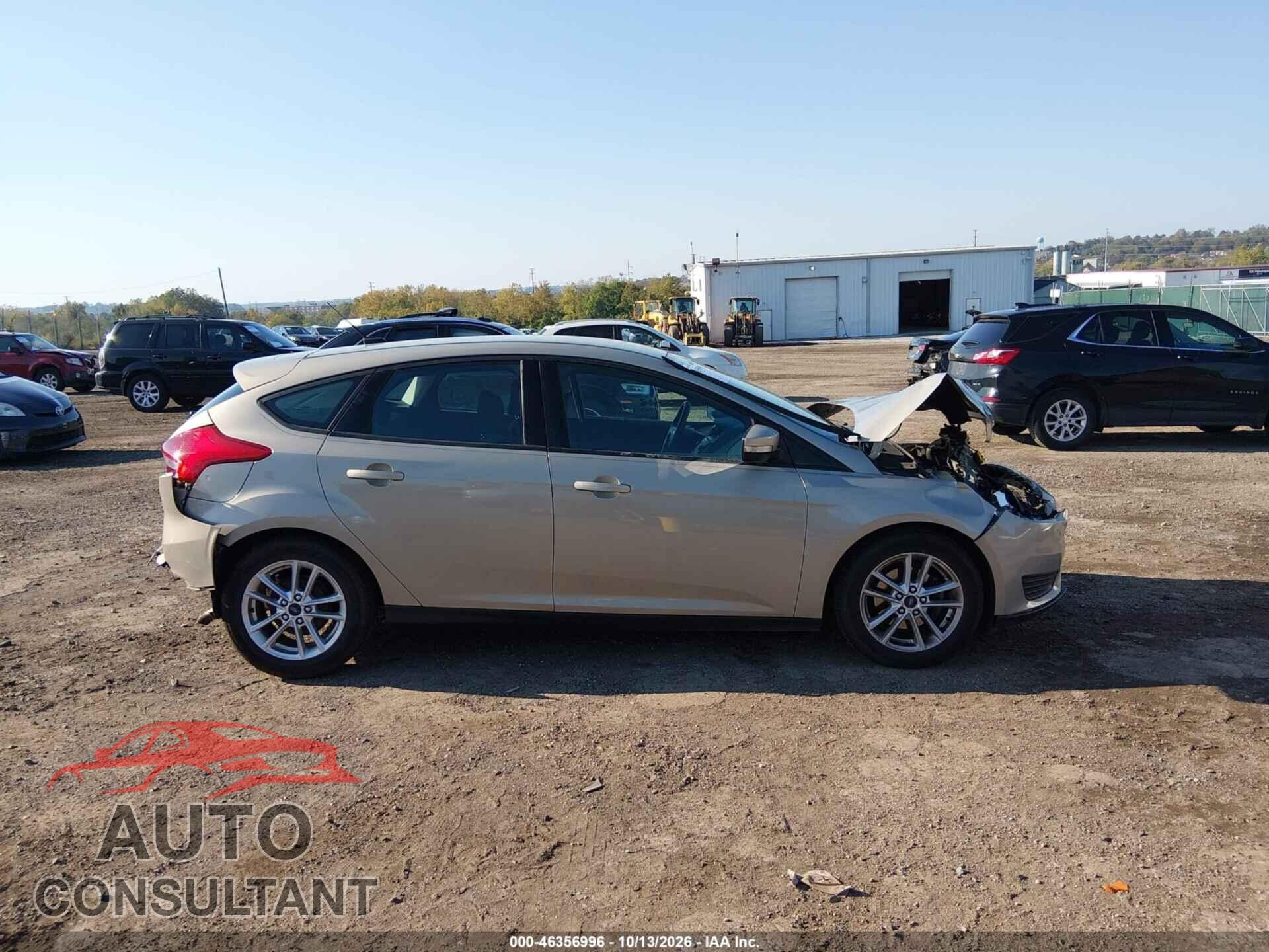 FORD FOCUS 2016 - 1FADP3K29GL375929