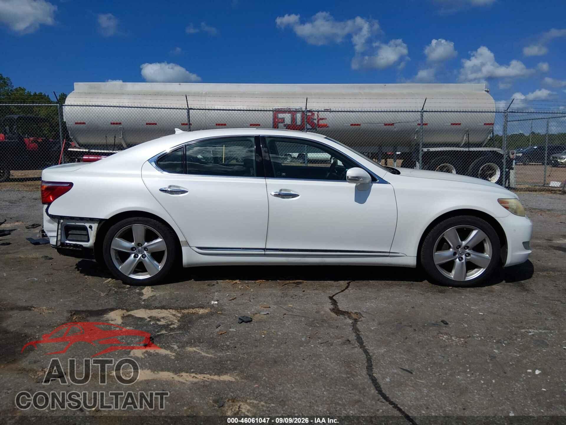 LEXUS LS 460 2011 - JTHBL5EF4B5104733