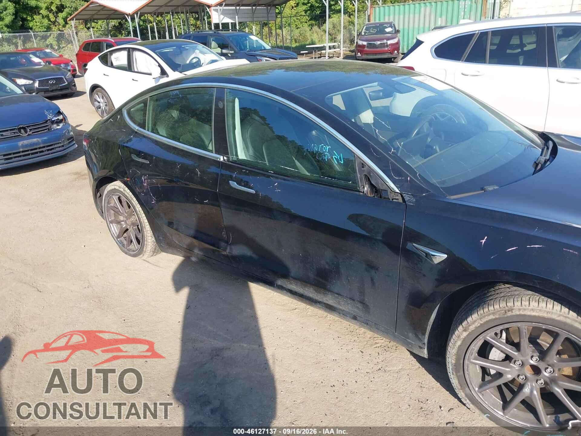TESLA MODEL 3 2020 - 5YJ3E1EA4LF657427