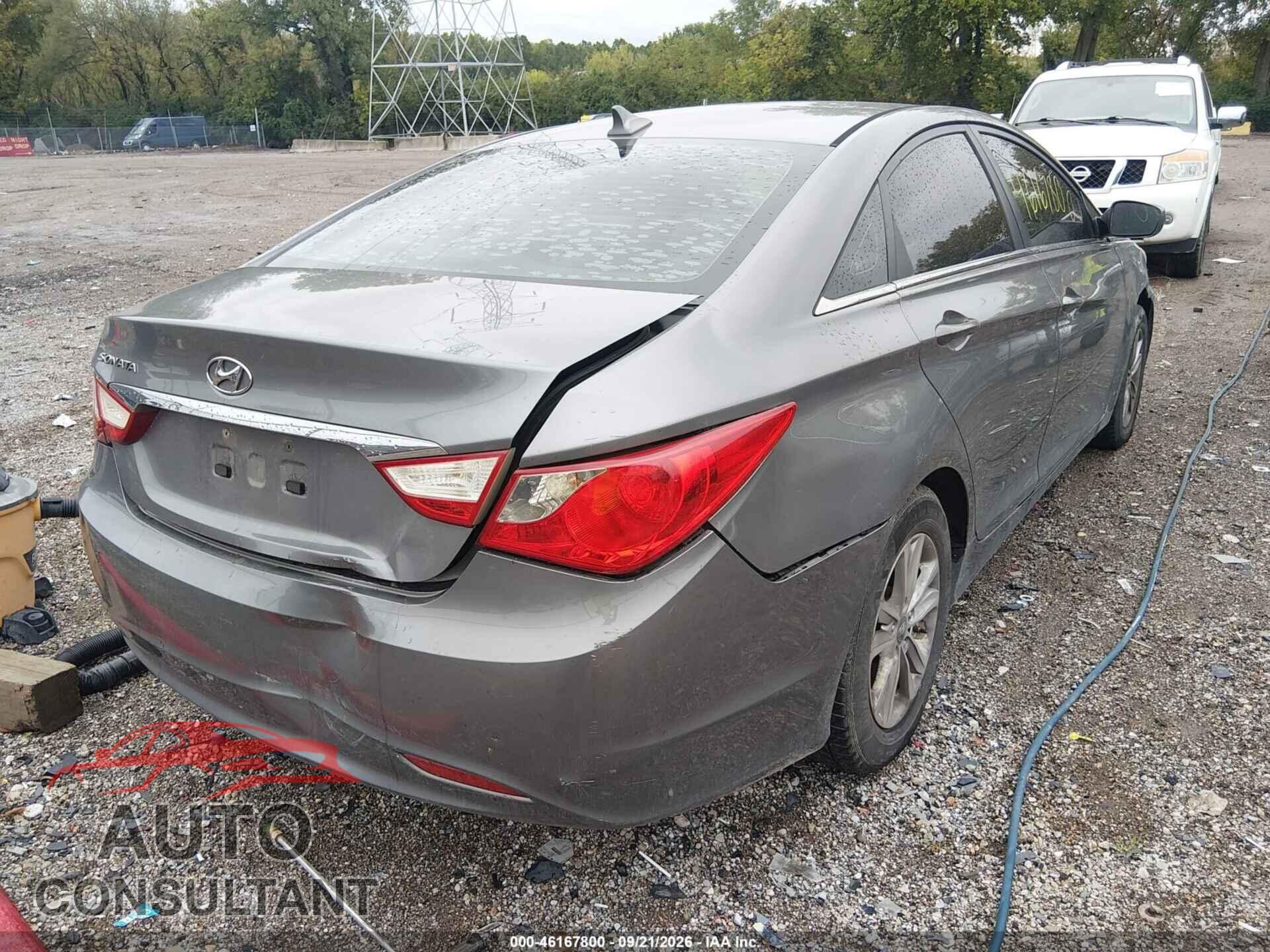 HYUNDAI SONATA 2011 - 5NPEB4AC2BH056365
