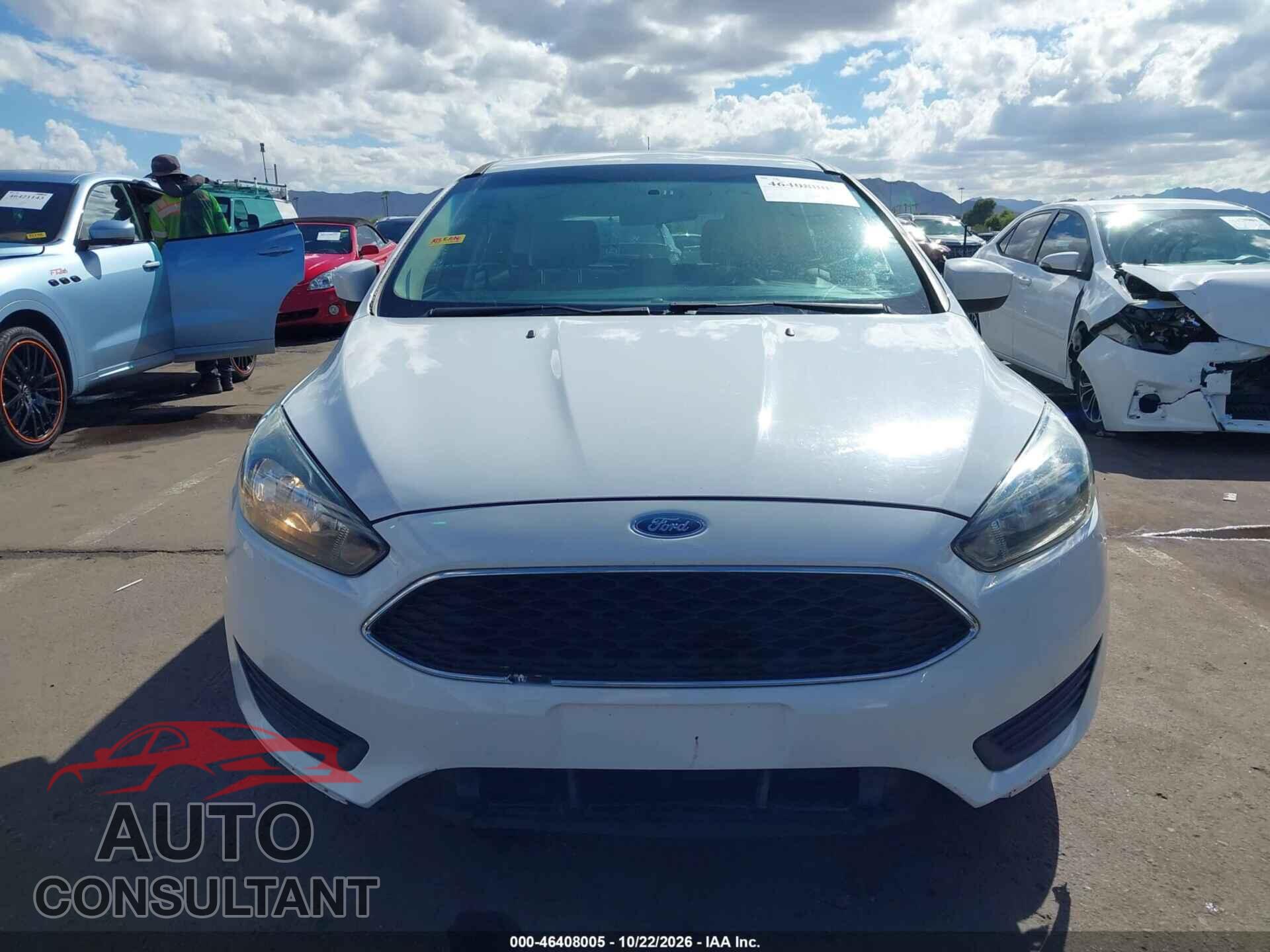 FORD FOCUS 2018 - 1FADP3K29JL288796