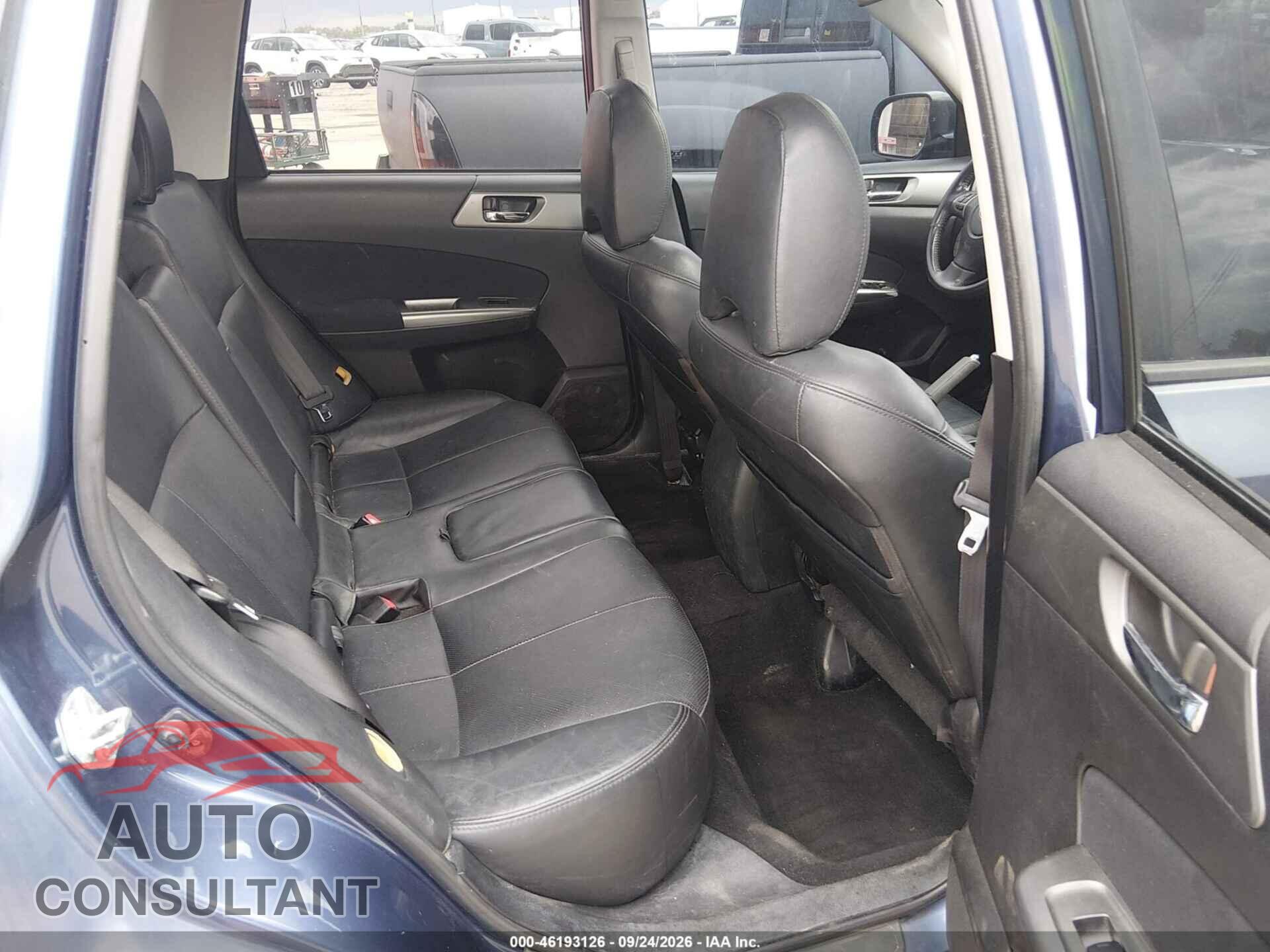SUBARU FORESTER 2011 - JF2SHAEC0BH732385