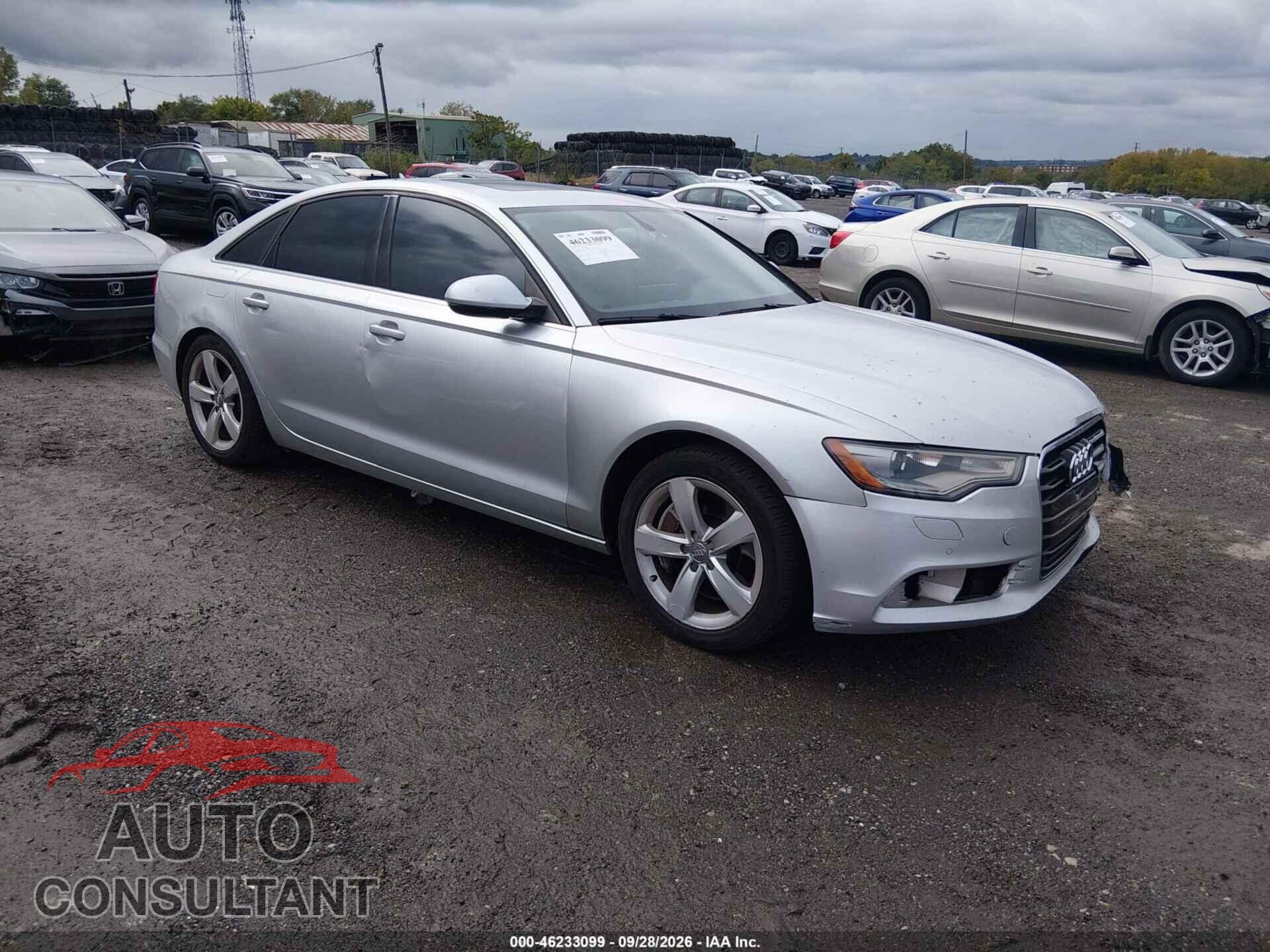 AUDI A6 2012 - WAUGGAFC3CN037582