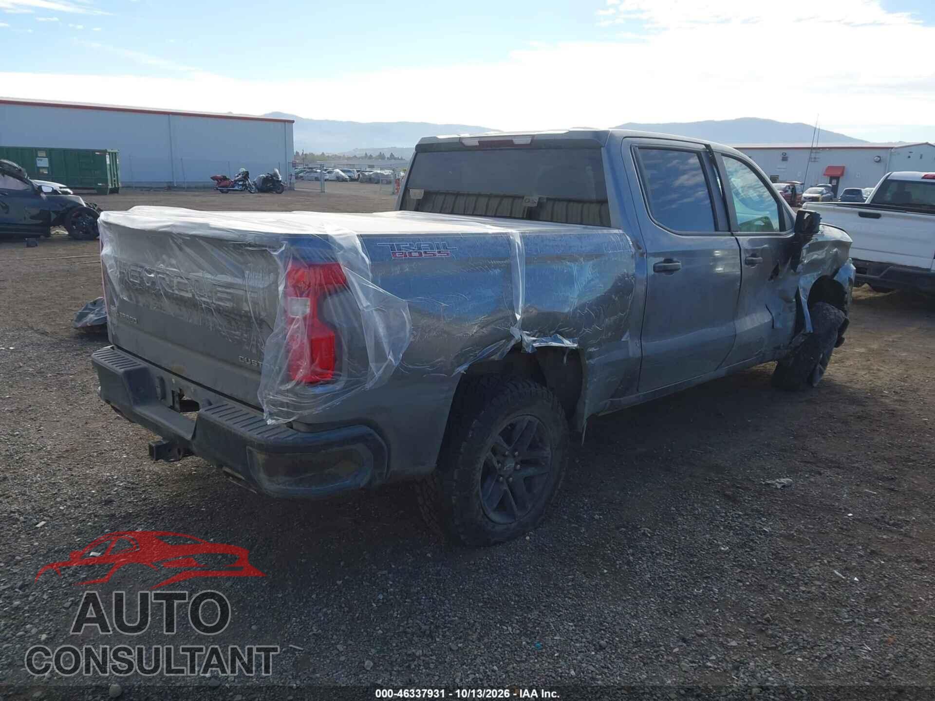 CHEVROLET SILVERADO 1500 2021 - 1GCPYCEF1MZ345111