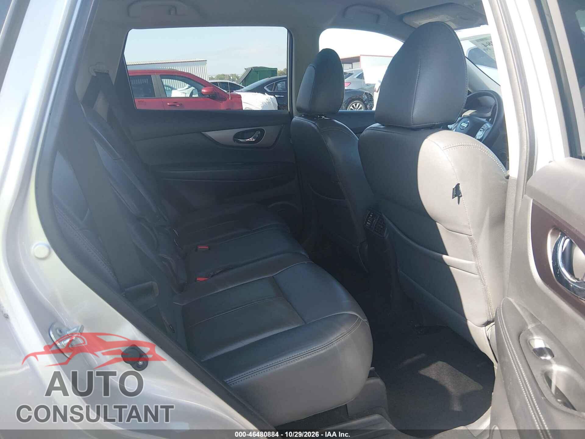NISSAN ROGUE 2016 - KNMAT2MT6GP646513