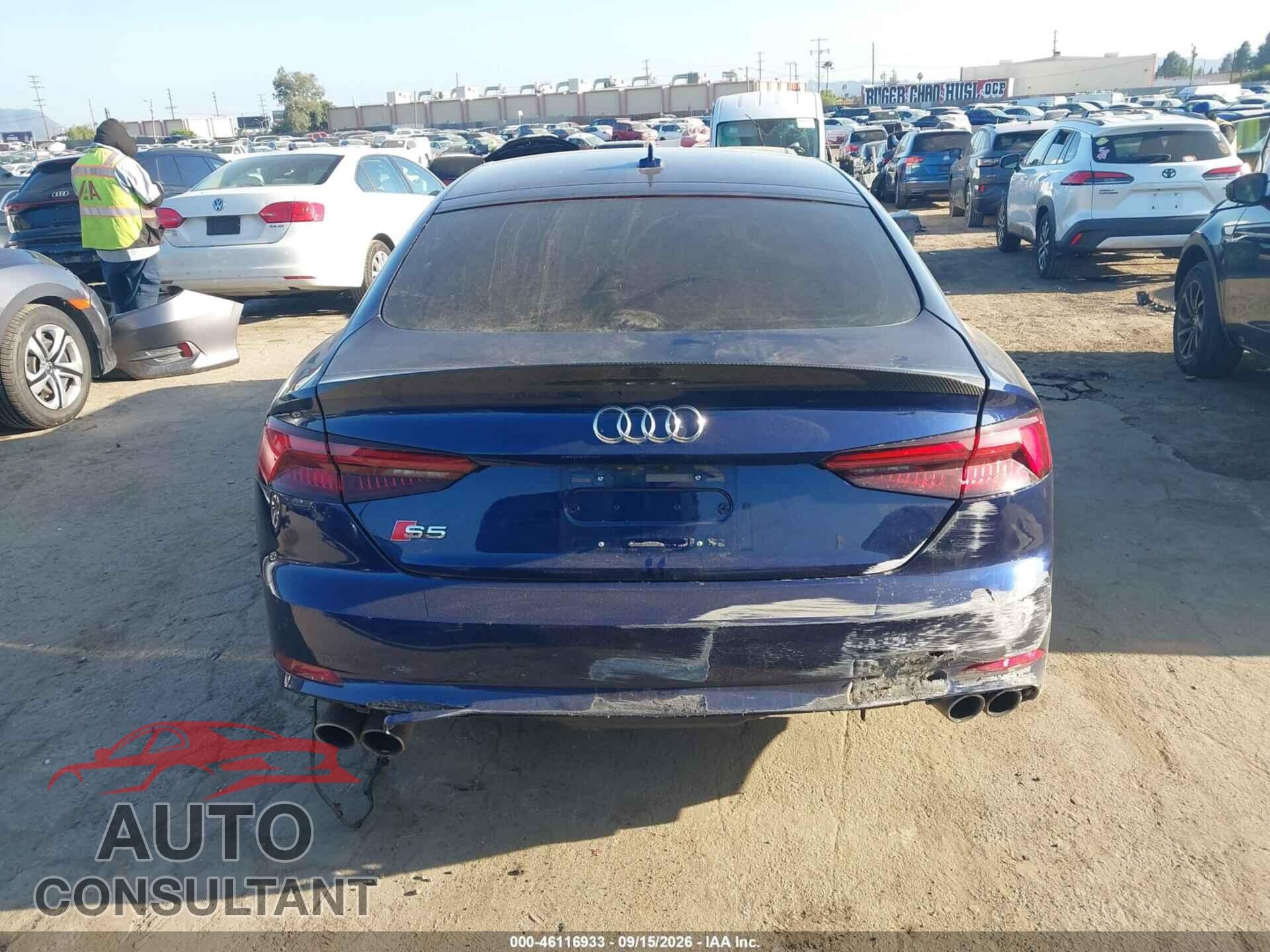 AUDI S5 2019 - WAUB4CF57KA089464