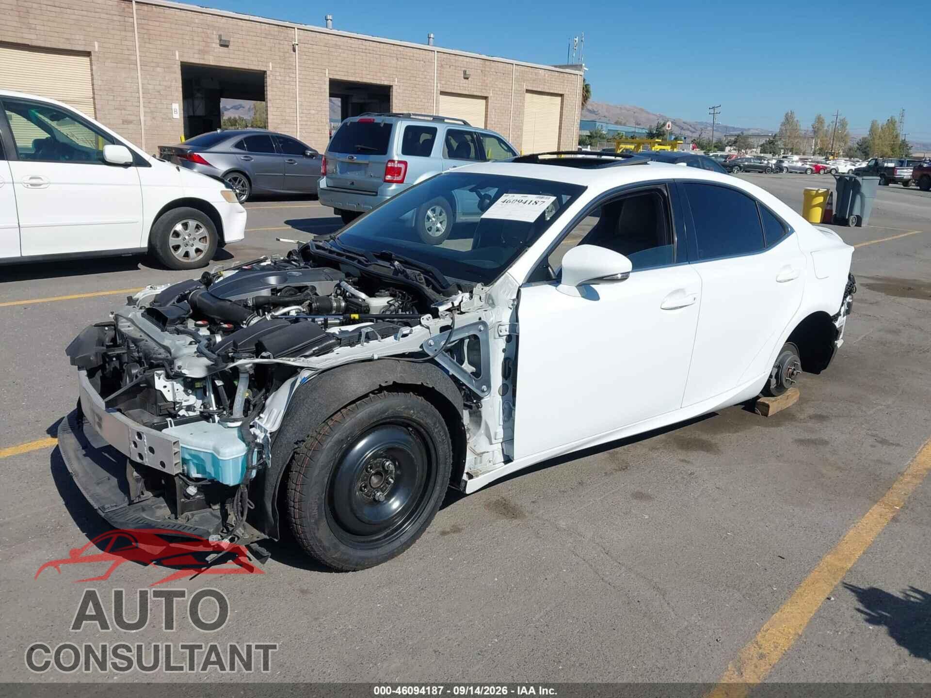 LEXUS IS 200T 2016 - JTHBA1D23G5021833