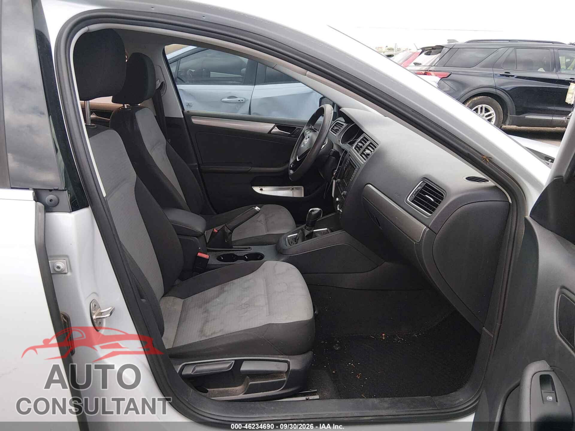 VOLKSWAGEN JETTA 2017 - 3VW2B7AJ9HM374857