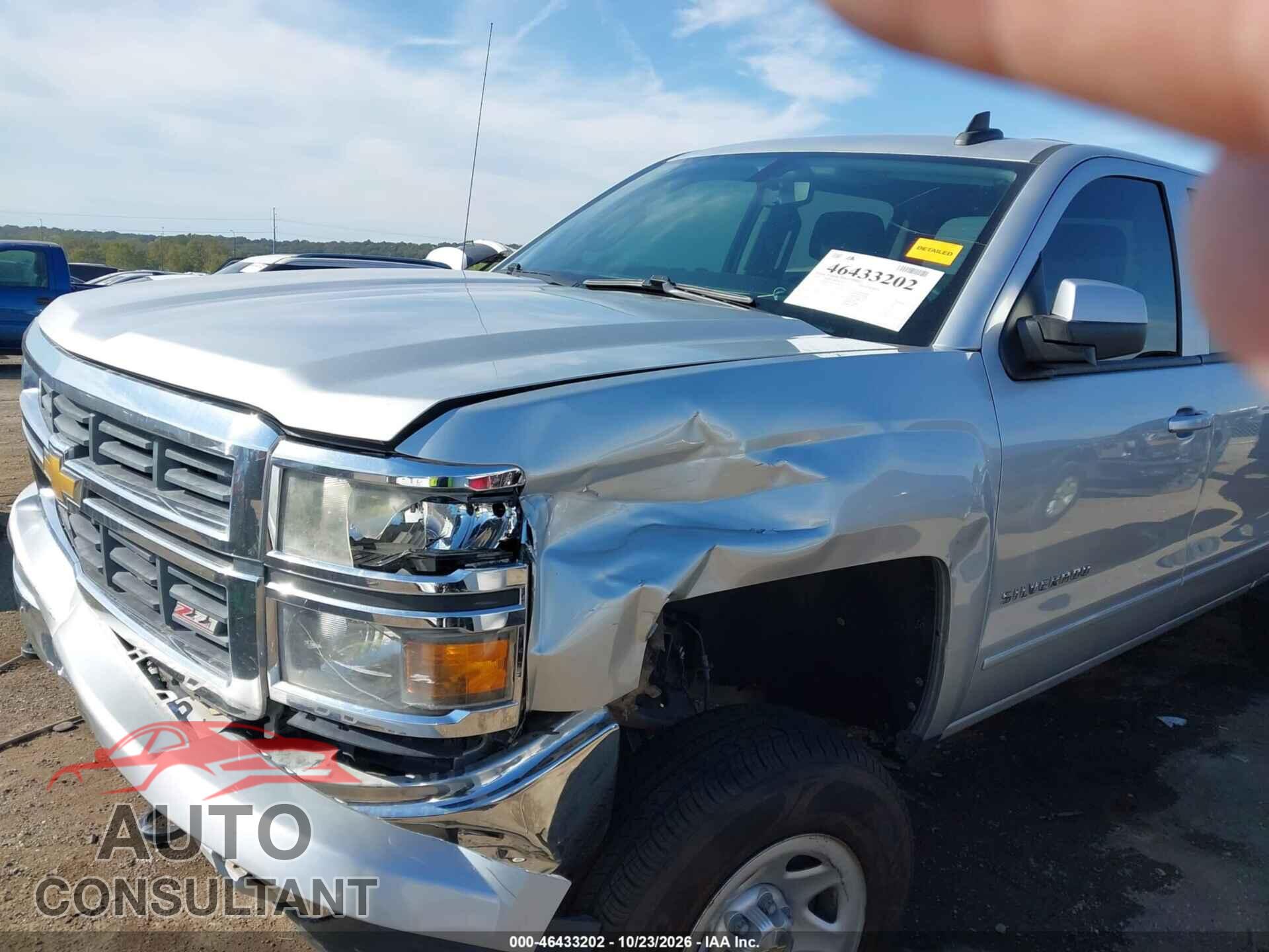 CHEVROLET SILVERADO 2015 - 3GCUKREC7FG120689
