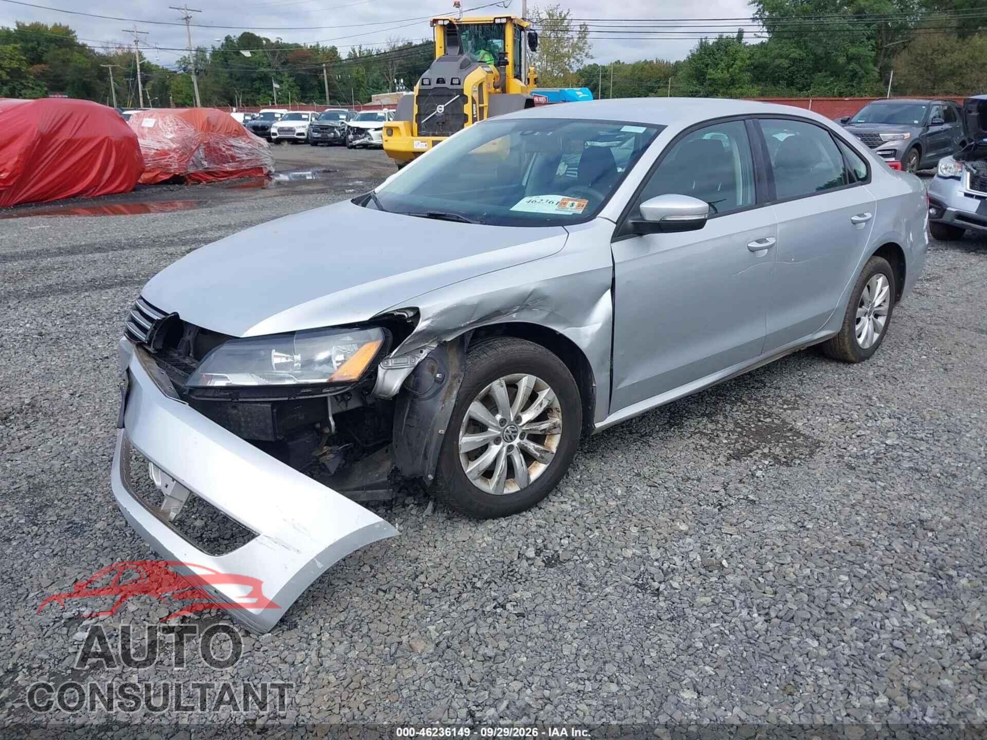 VOLKSWAGEN PASSAT 2013 - 1VWAP7A31DC026240