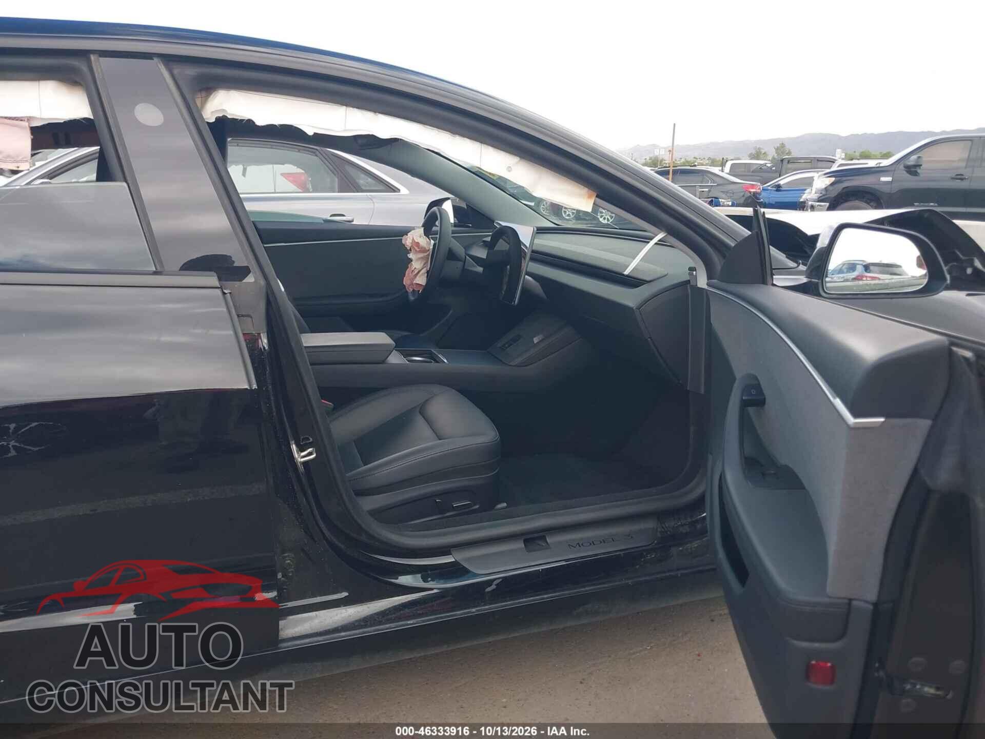 TESLA MODEL 3 2024 - 5YJ3E1EAXRF834085