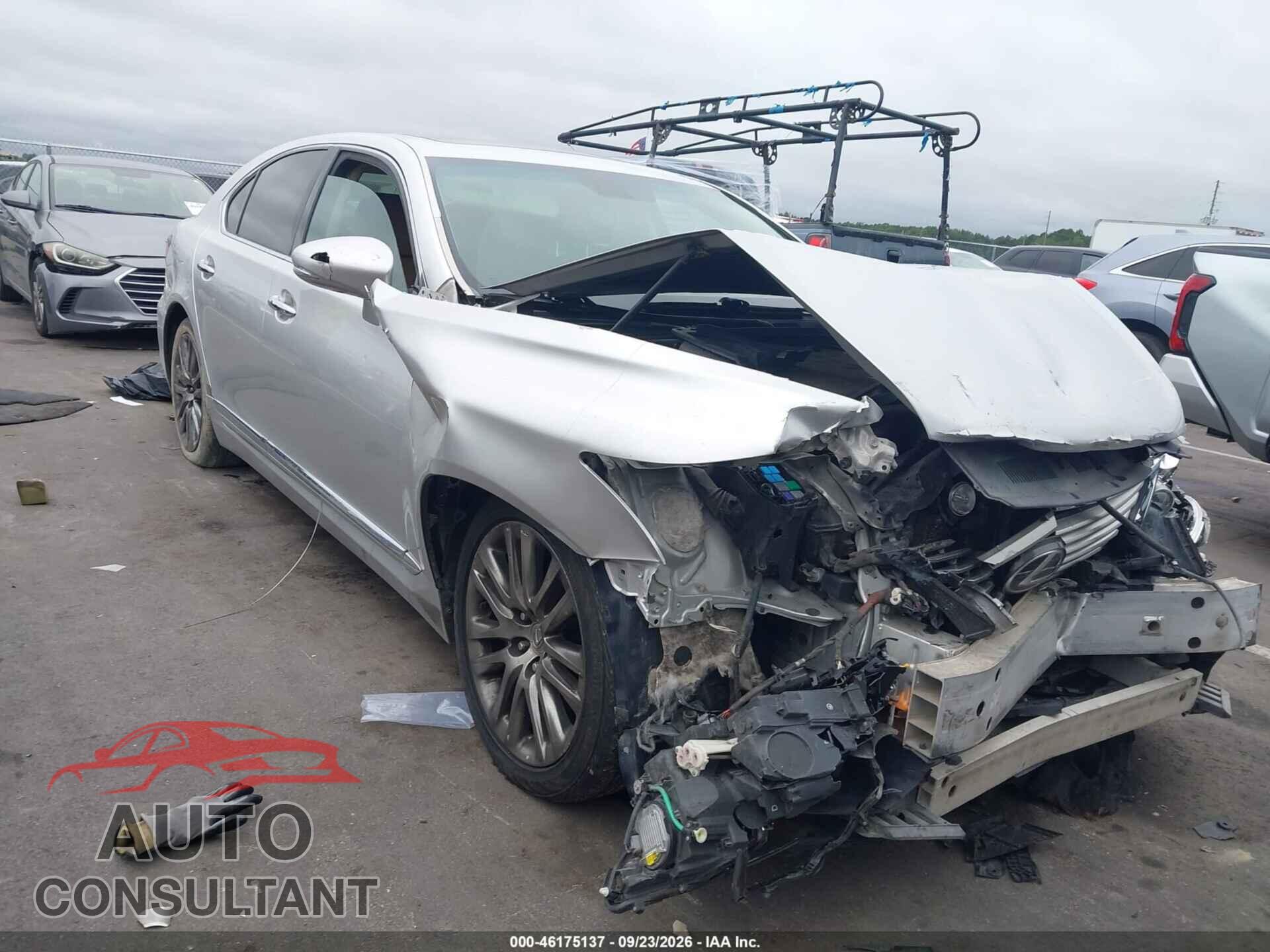 LEXUS LS 460 2013 - JTHBL5EF3D5116875