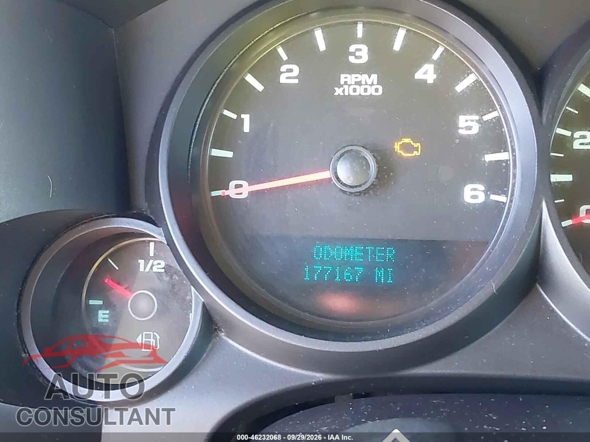 CHEVROLET SILVERADO 1500 2010 - 1GCSKREA3AZ183450