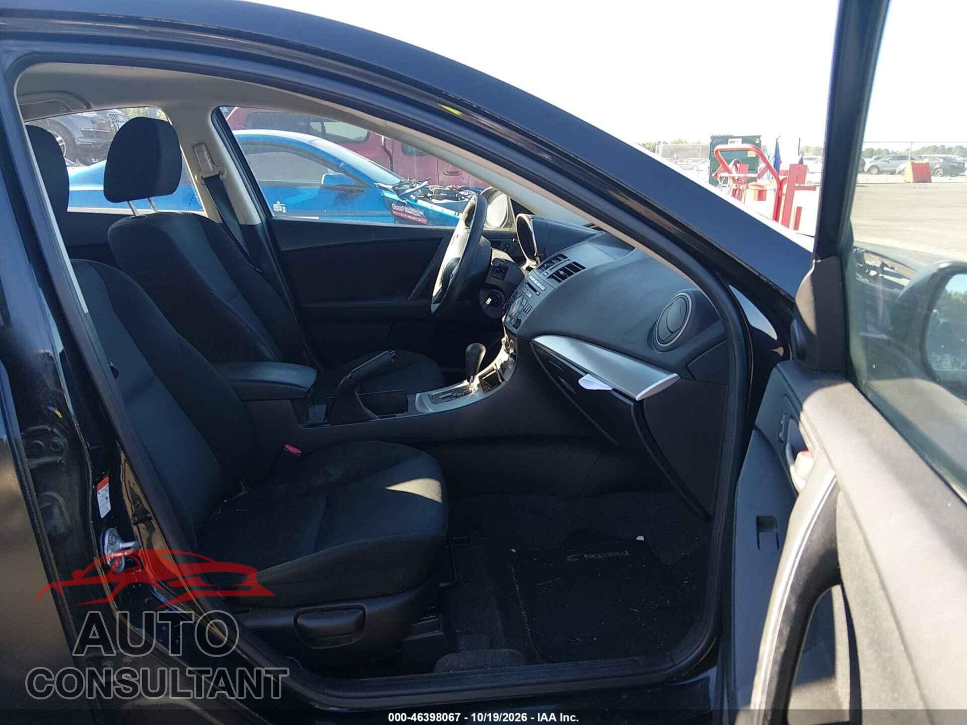 MAZDA MAZDA3 2010 - JM1BL1SF2A1332802