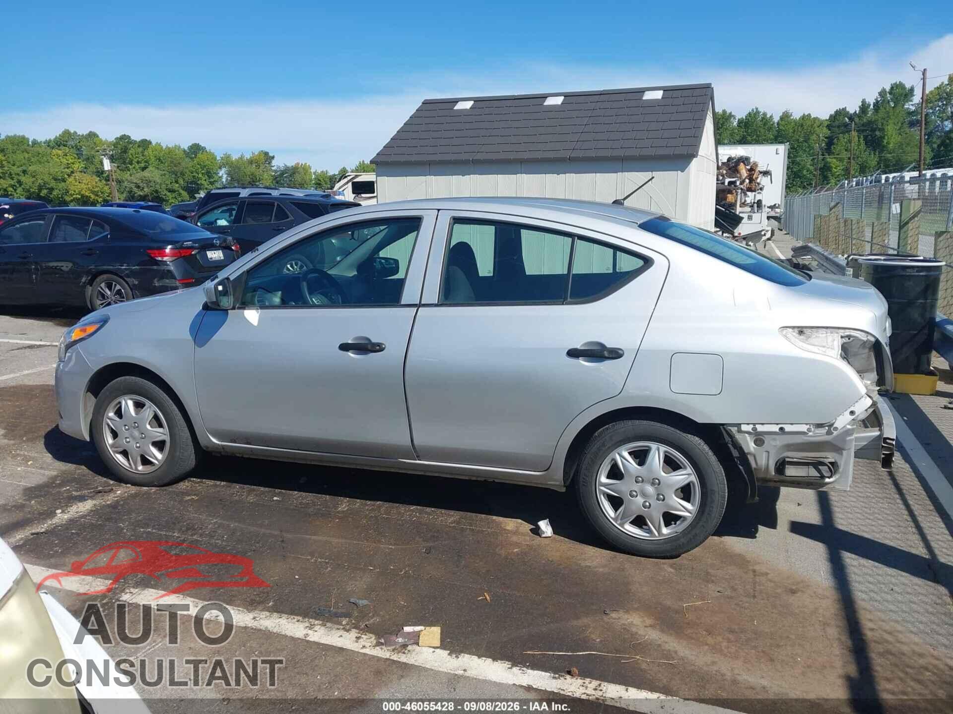 NISSAN VERSA 2017 - 3N1CN7AP3HL800487