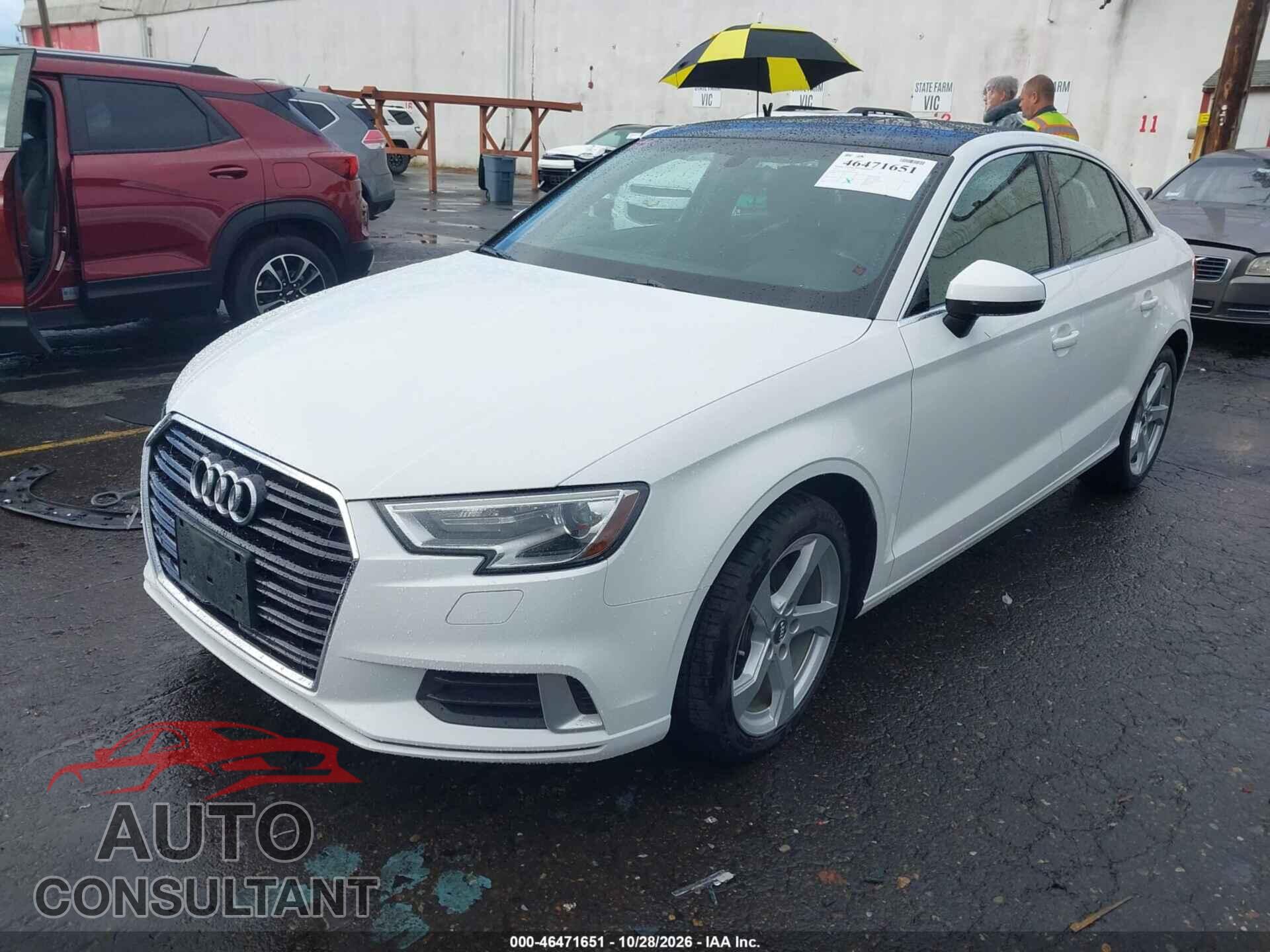 AUDI A3 2019 - WAUAUGFF2KA093689