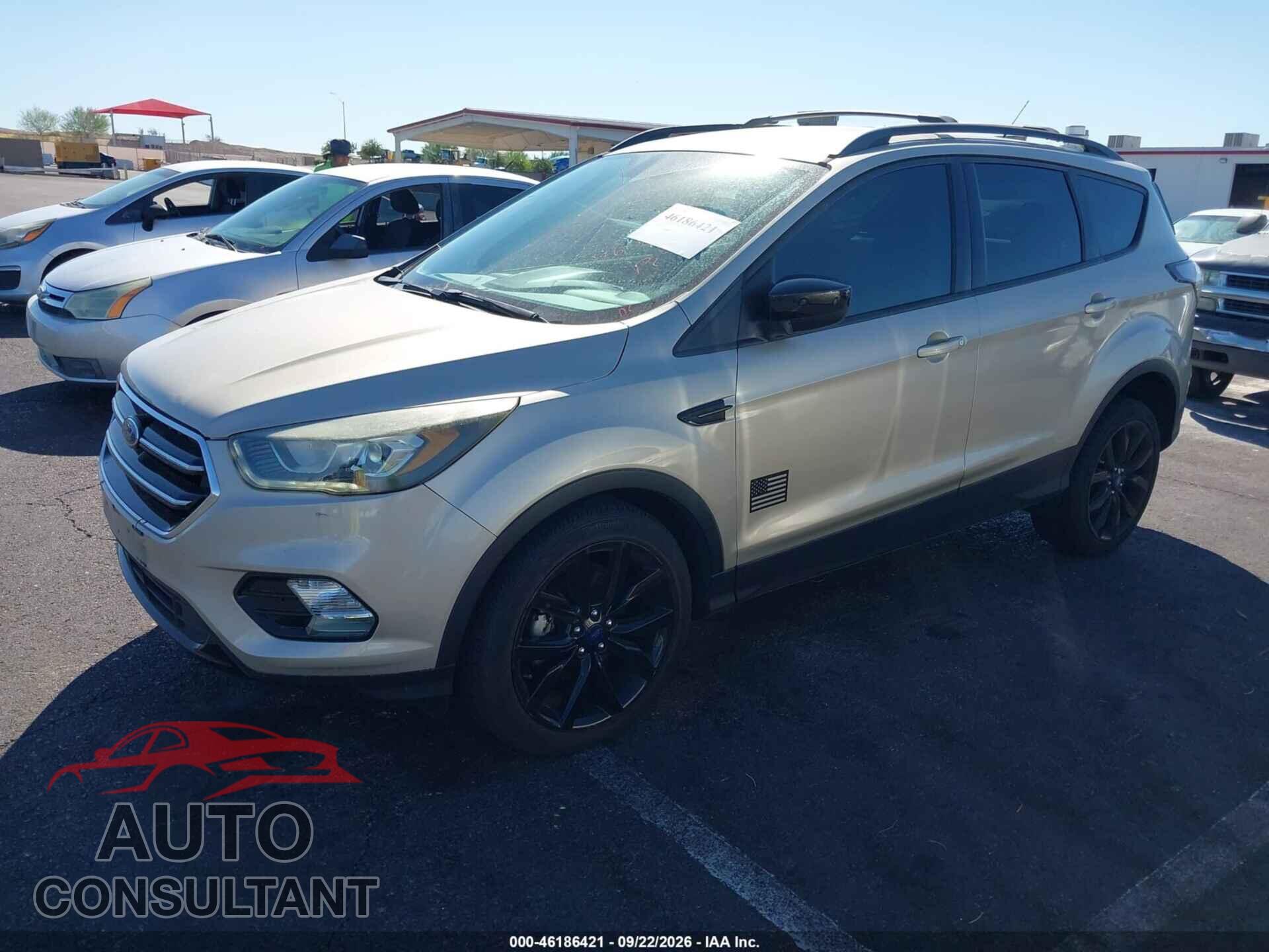 FORD ESCAPE 2017 - 1FMCU0GD3HUB44670