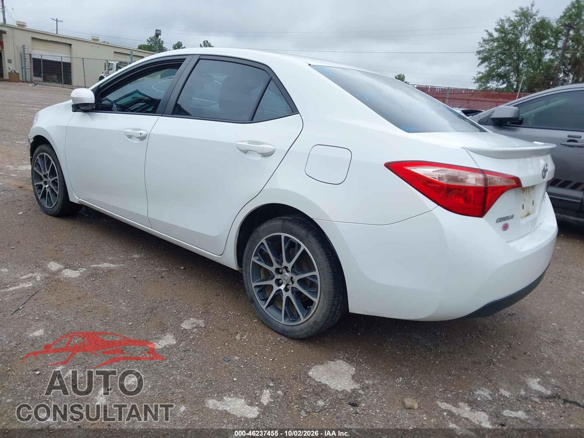 TOYOTA COROLLA 2017 - 5YFBURHE6HP720230