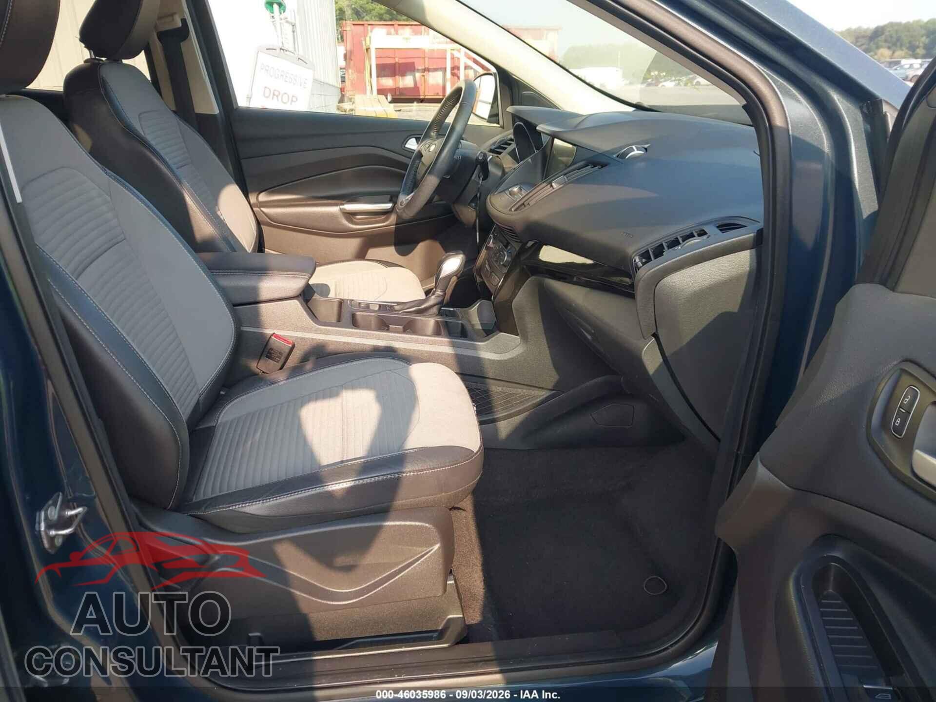 FORD ESCAPE 2019 - 1FMCU9GD4KUB09616