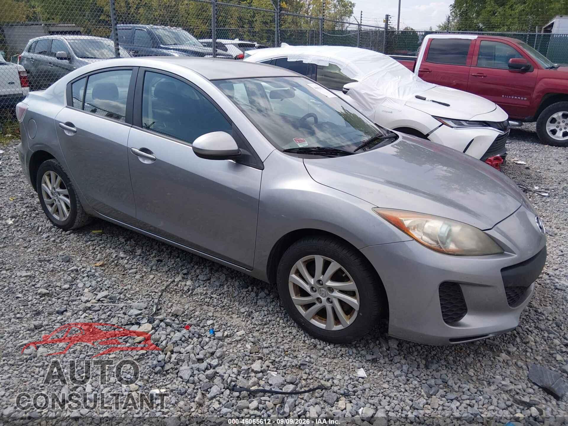 MAZDA MAZDA3 2012 - JM1BL1V8XC1673218
