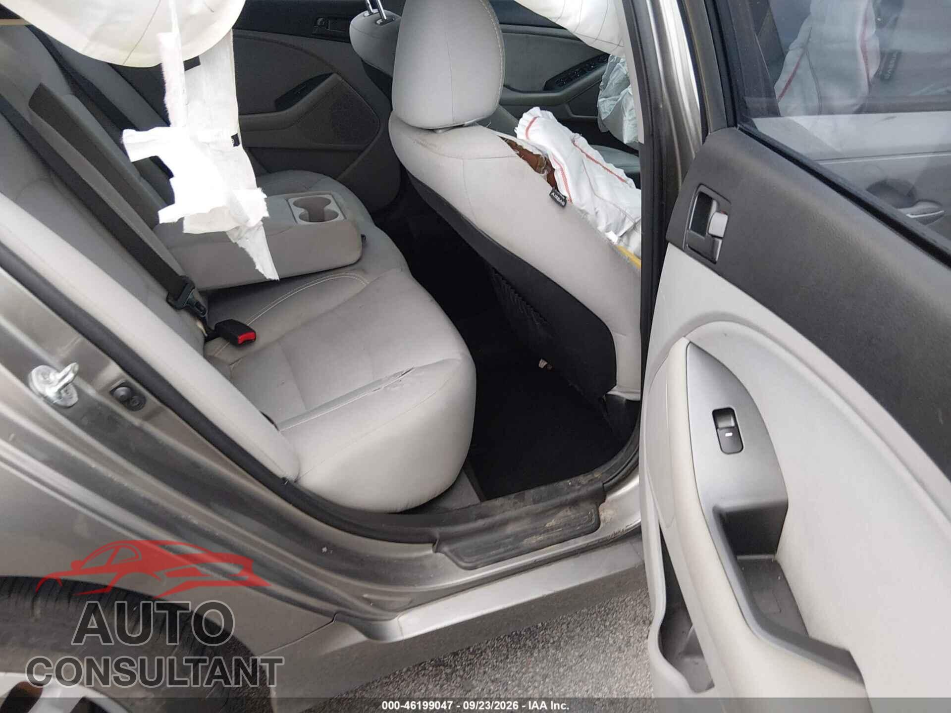 KIA OPTIMA 2013 - 5XXGM4A79DG176748