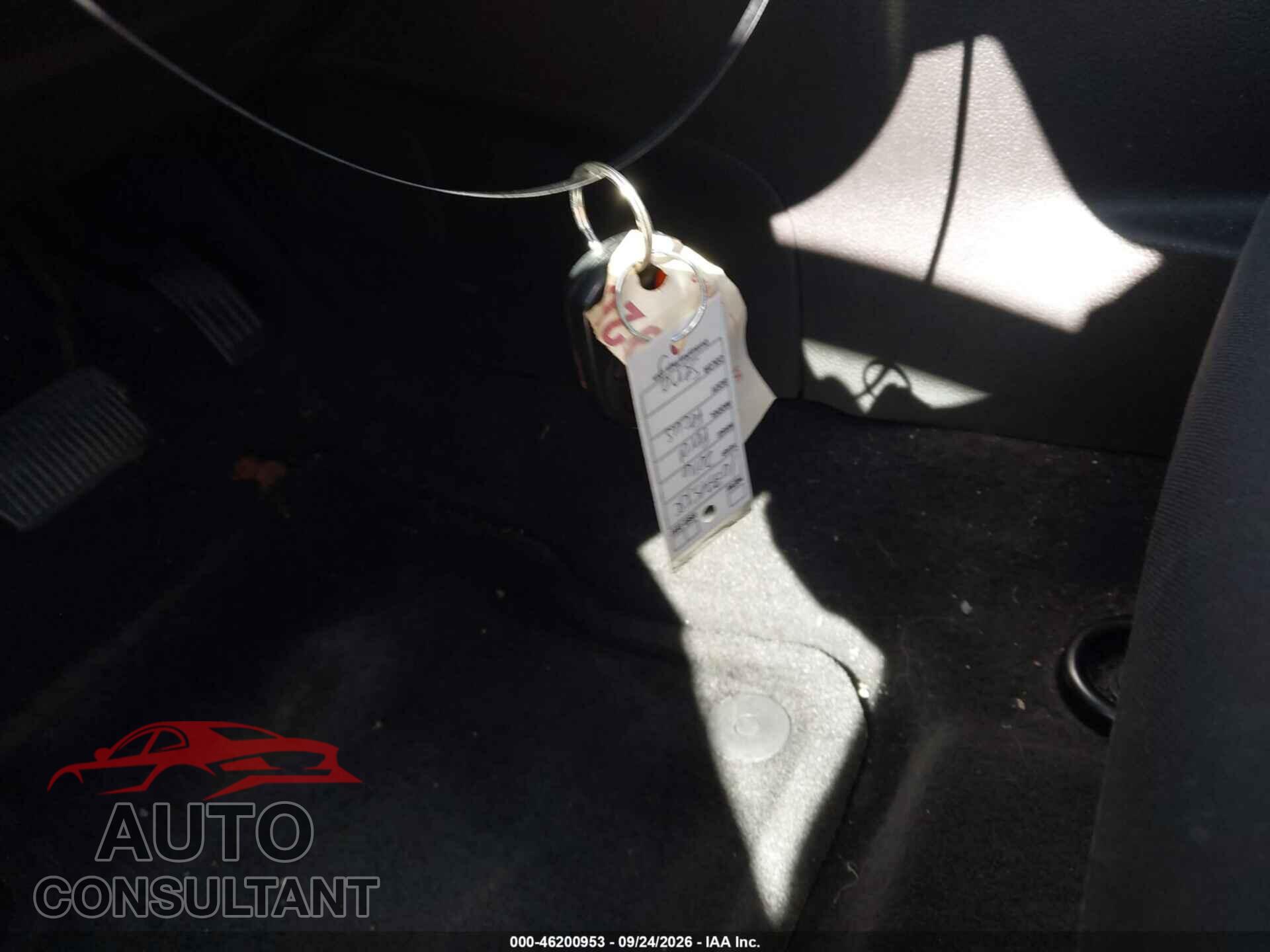 FORD FOCUS 2016 - 1FADP3E2XGL331210