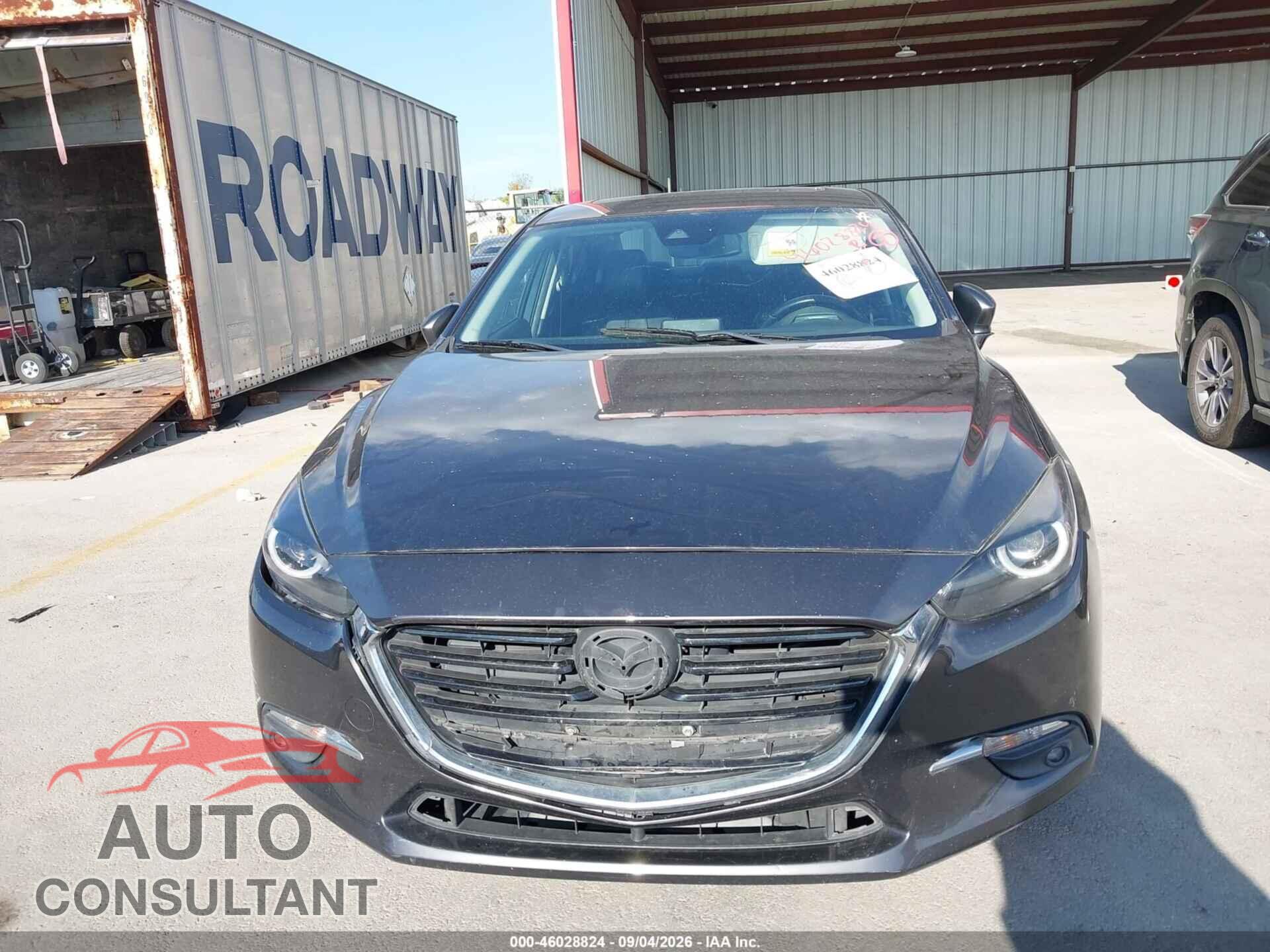 MAZDA MAZDA3 2017 - JM1BN1W32H1137447