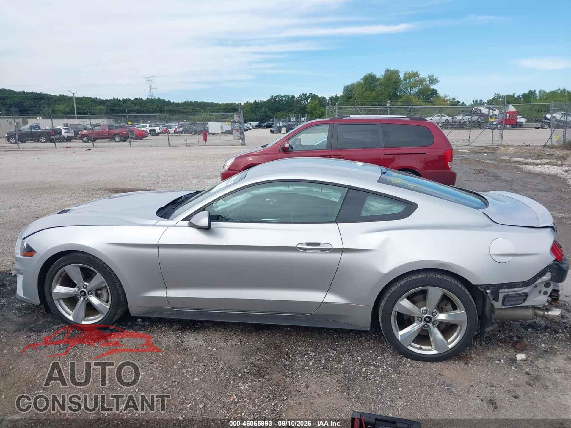 FORD MUSTANG 2018 - 1FA6P8TH9J5135445