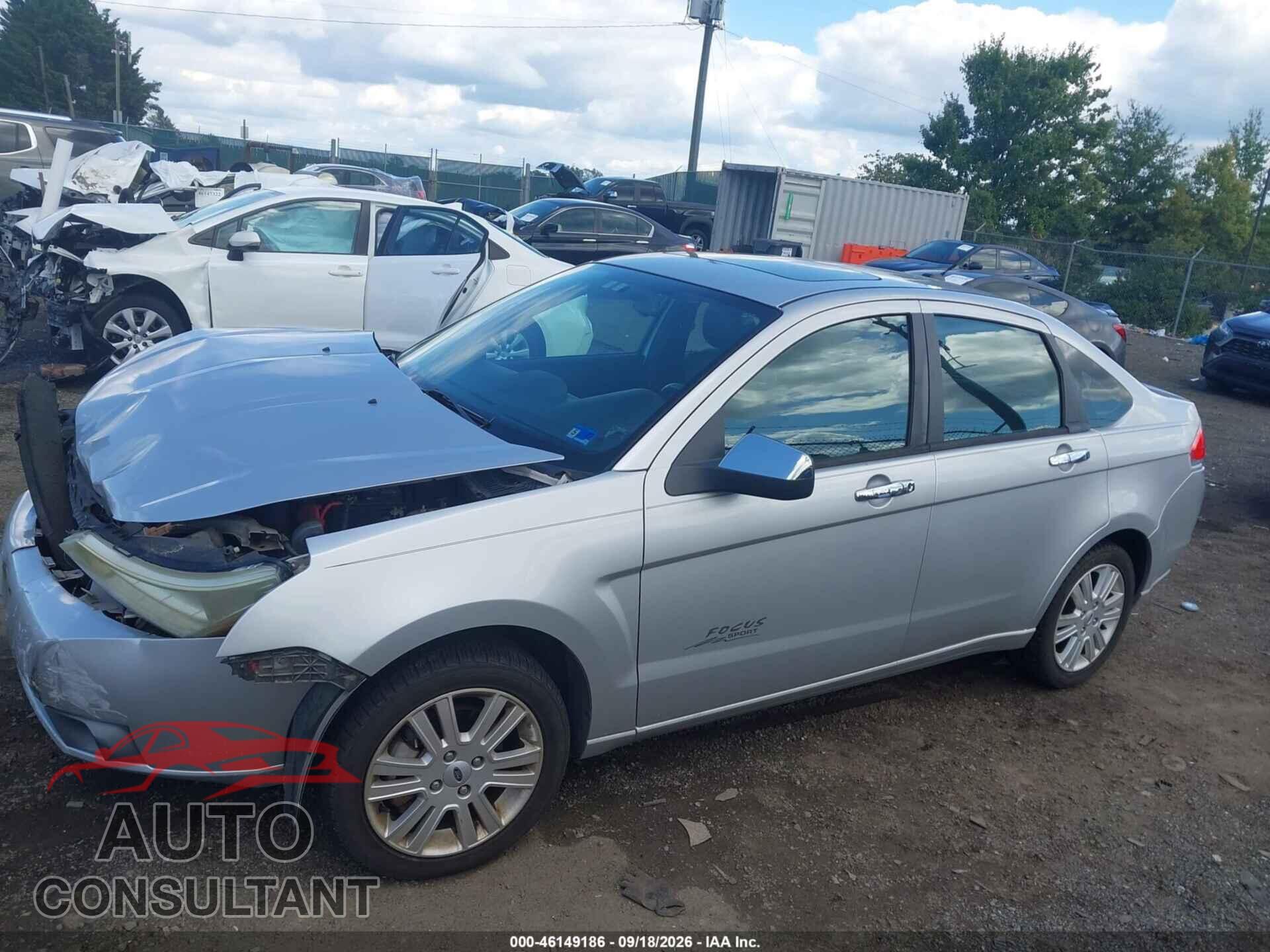 FORD FOCUS 2011 - 1FAHP3HN8BW124703