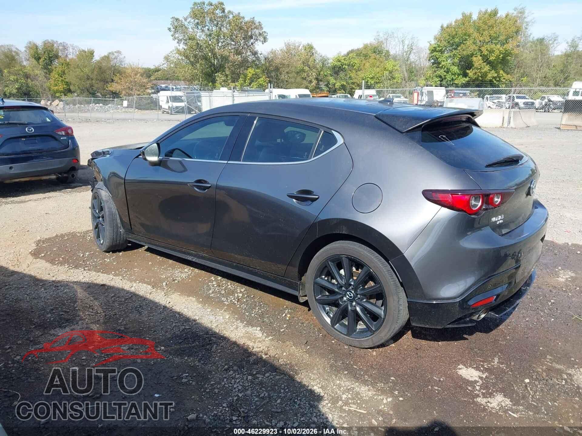 MAZDA MAZDA3 2022 - JM1BPBNY0N1519159