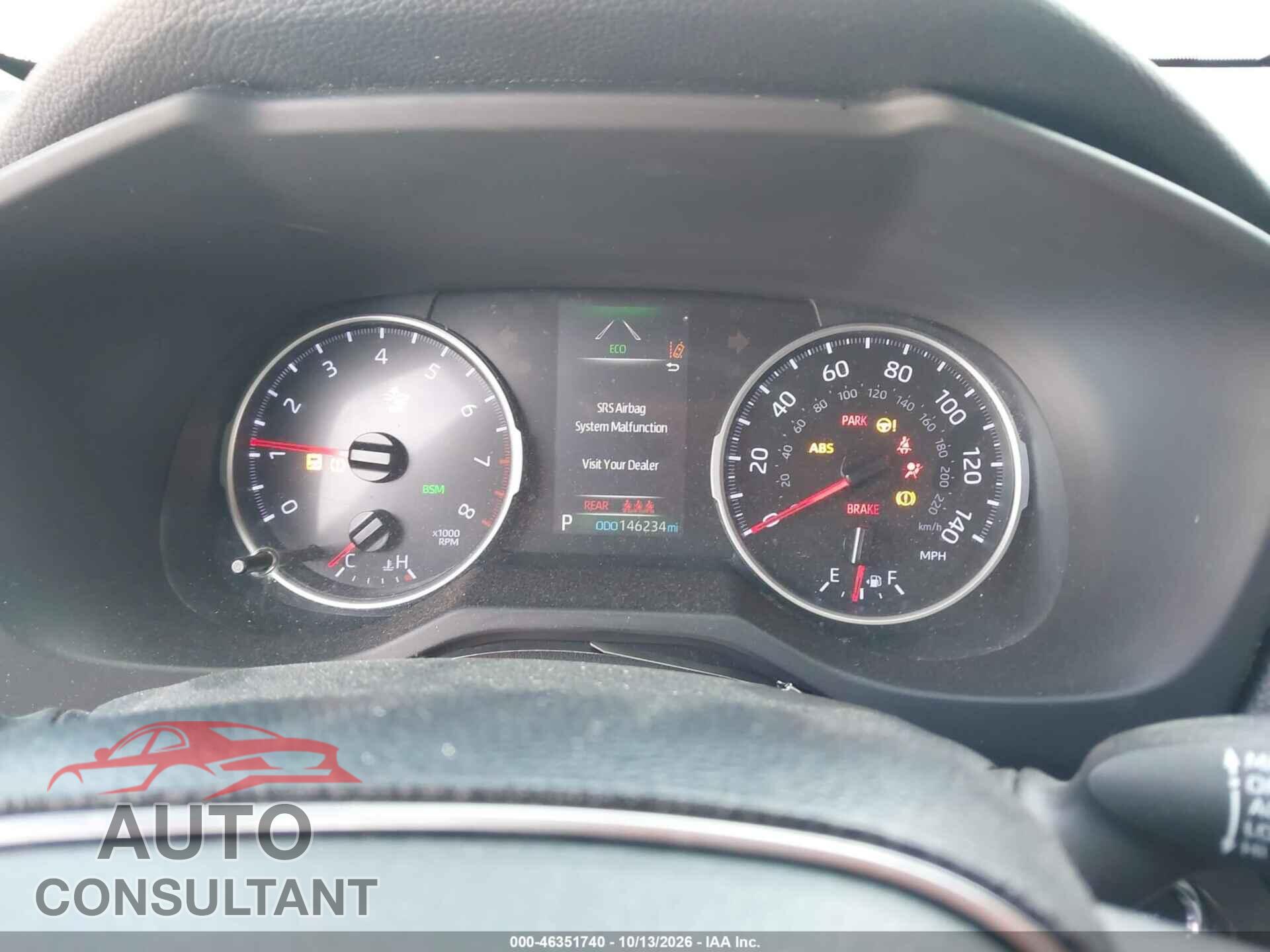 TOYOTA RAV4 2019 - JTMP1RFV5KD039133
