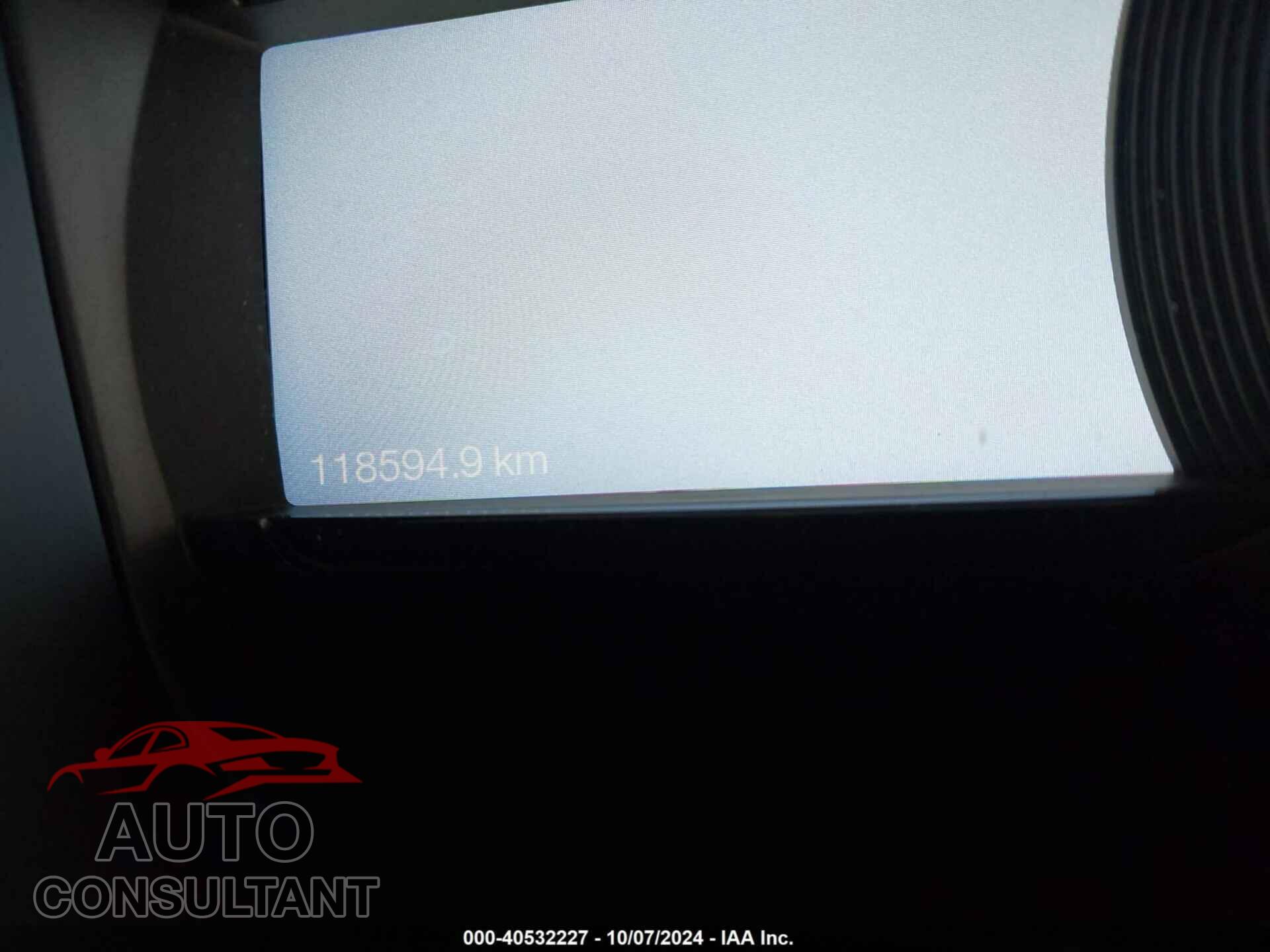FORD TAURUS 2017 - 1FAHP2J87HG128405