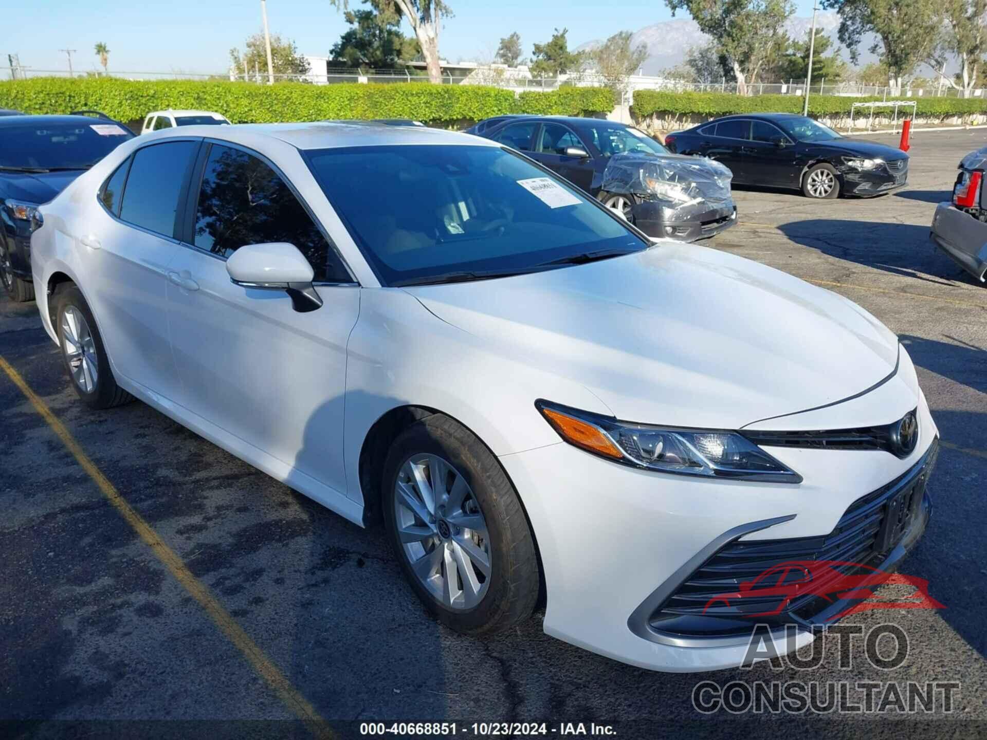 TOYOTA CAMRY 2024 - 4T1C11AK1RU852732