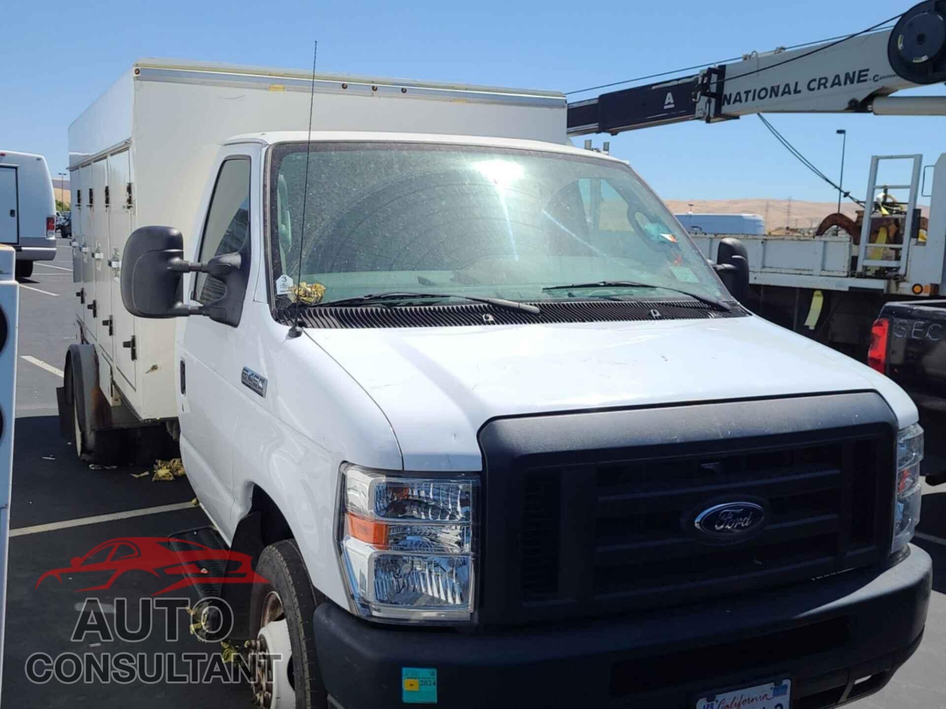 FORD ECONOLINE 2017 - 1FDXE4FS8HDC69072