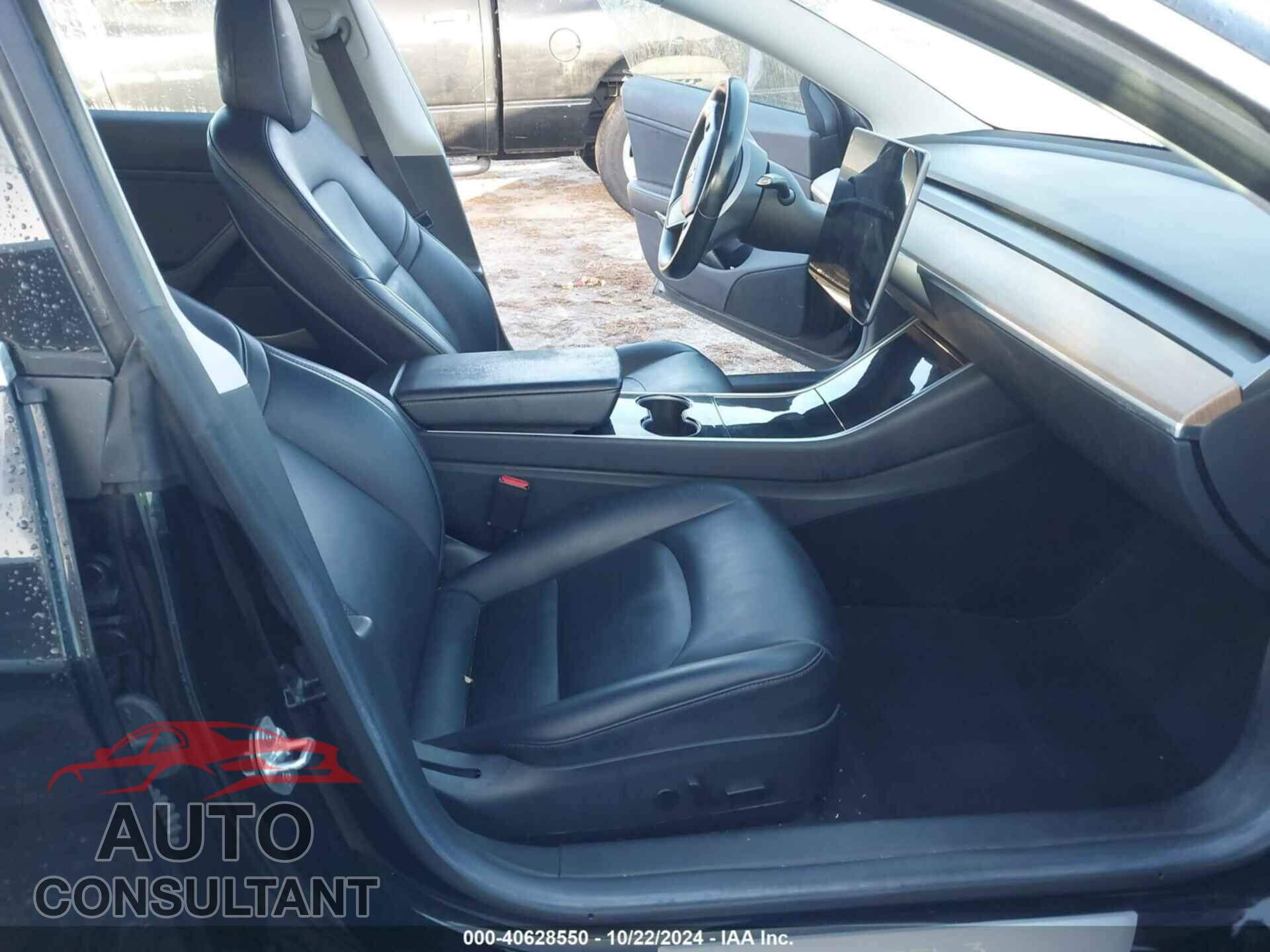 TESLA MODEL 3 2018 - 5YJ3E1EA2JF004933