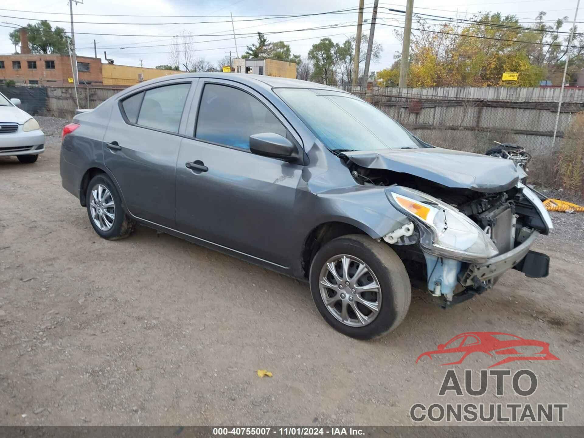 NISSAN VERSA 2018 - 3N1CN7AP5JL883250