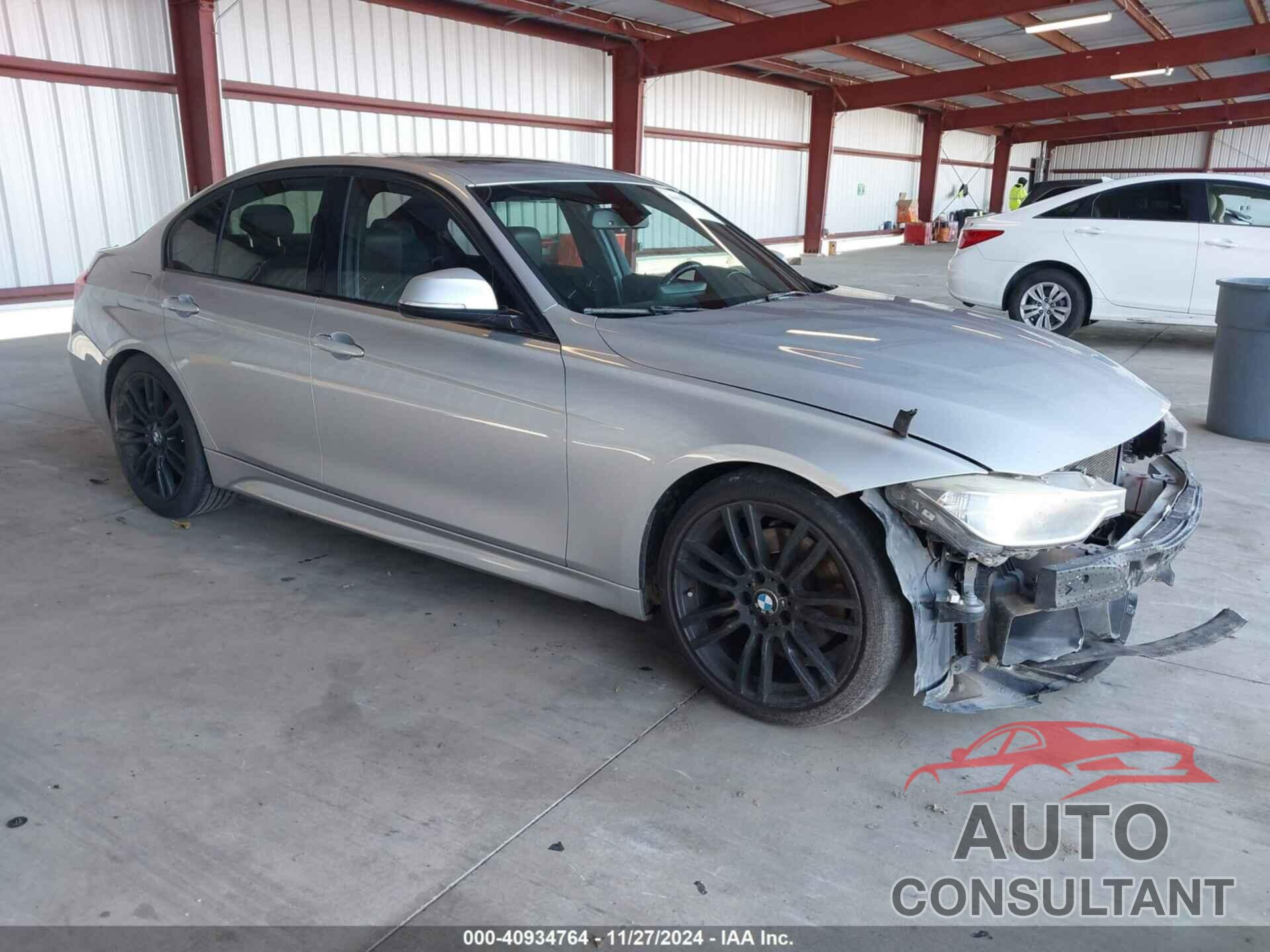 BMW 328I 2013 - WBA3C1G53DNR46238