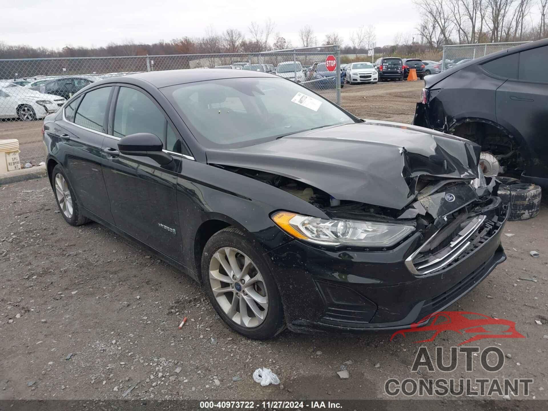 FORD FUSION HYBRID 2019 - 3FA6P0LU2KR214727