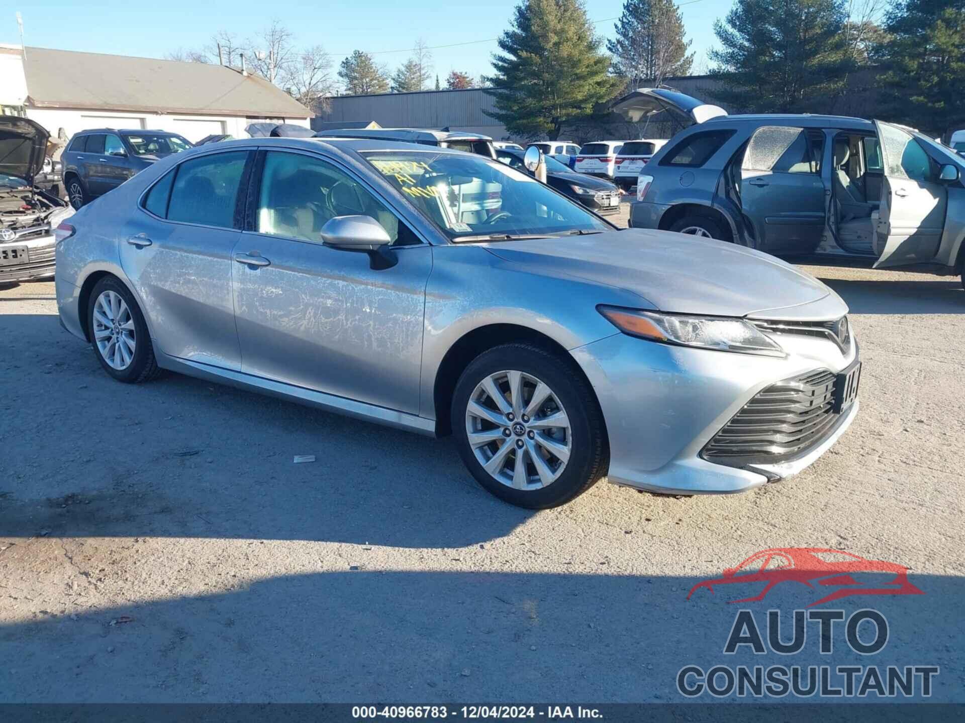 TOYOTA CAMRY 2019 - 4T1B11HK2KU841116