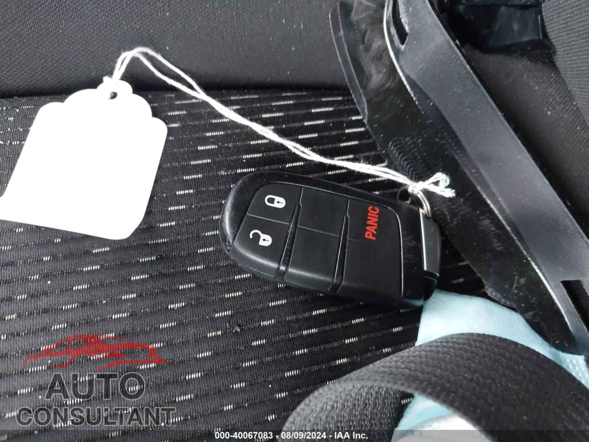 DODGE JOURNEY 2018 - 3C4PDCAB2JT217848