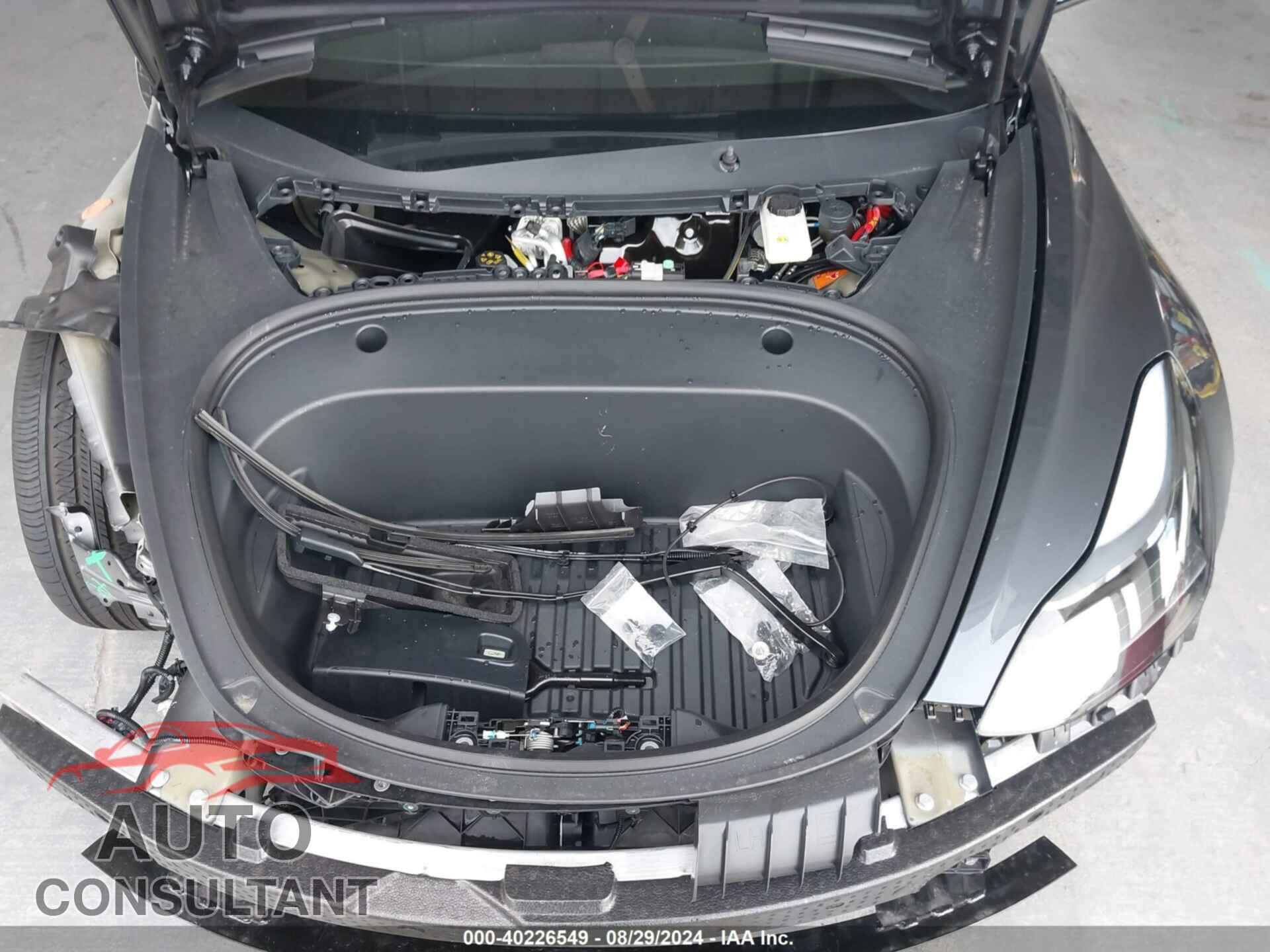 TESLA MODEL 3 2023 - 5YJ3E1EA7PF674146